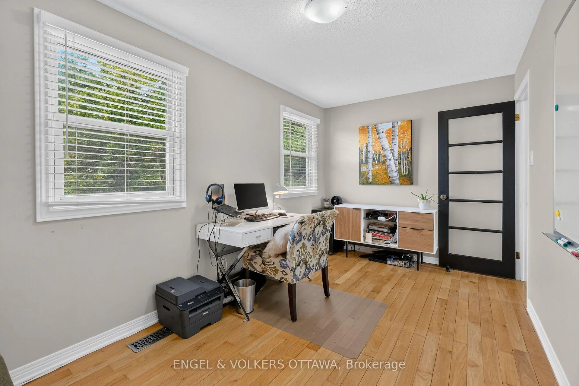 Photo 10 of 1069 St Germain Crescent, Ottawa, Convent Glen North — HOMEH