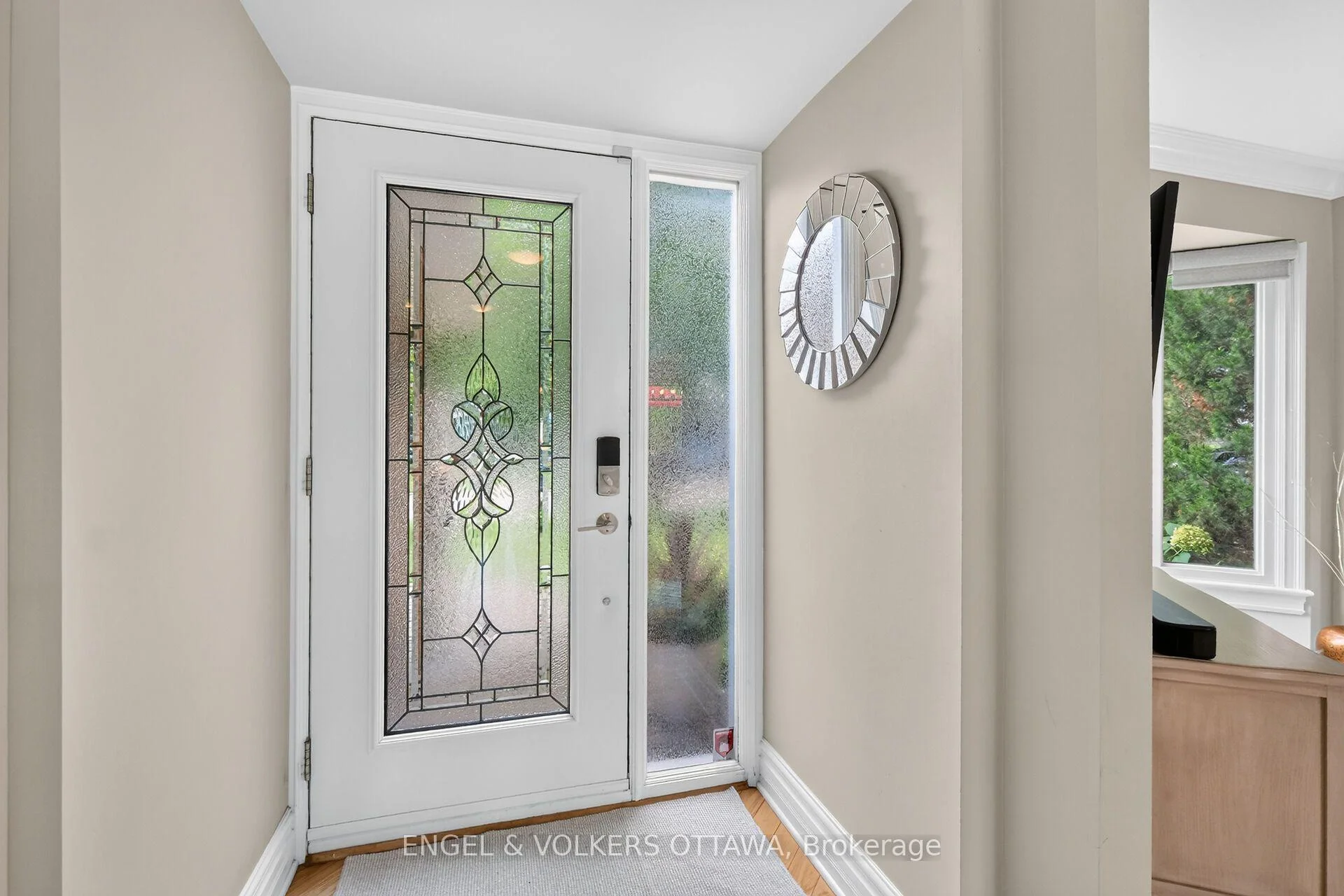 Photo 40 of 1069 St Germain Crescent, Ottawa, Convent Glen North — HOMEH
