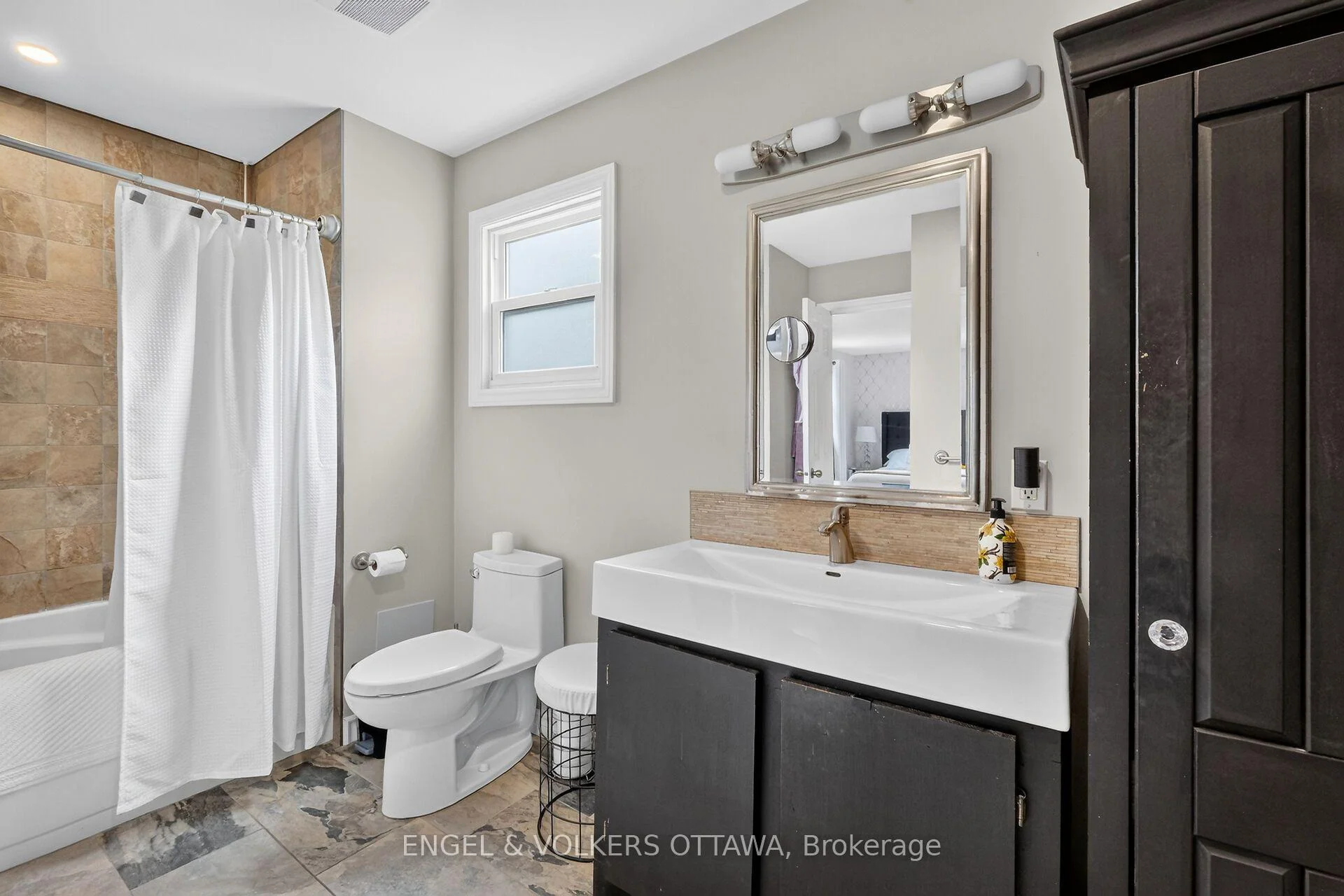 Photo 76 of 1069 St Germain Crescent, Ottawa, Convent Glen North — HOMEH