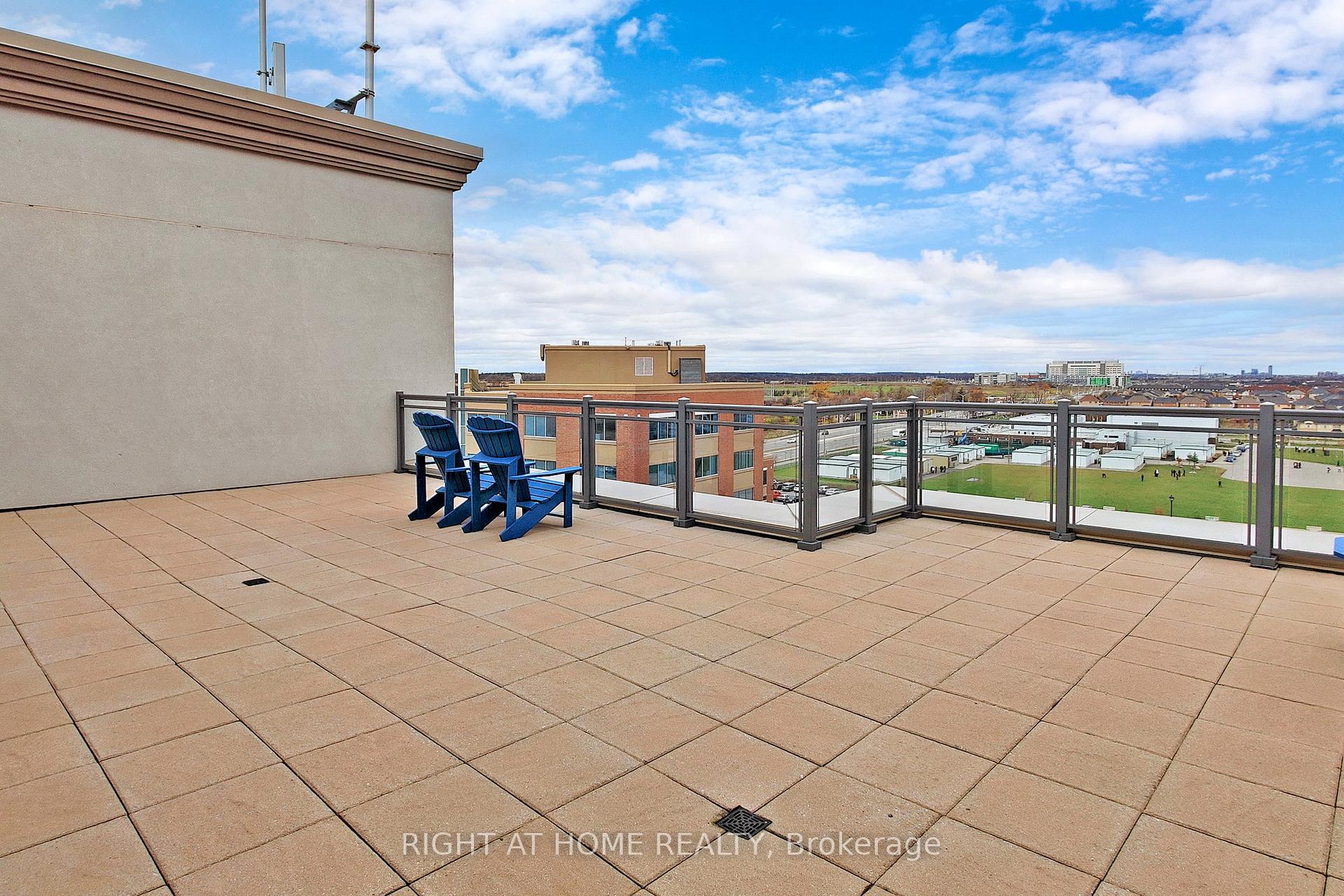 Photo 15 of Unit 423, 2486 Old Bronte Road, Oakville, Westmount — HOMEH