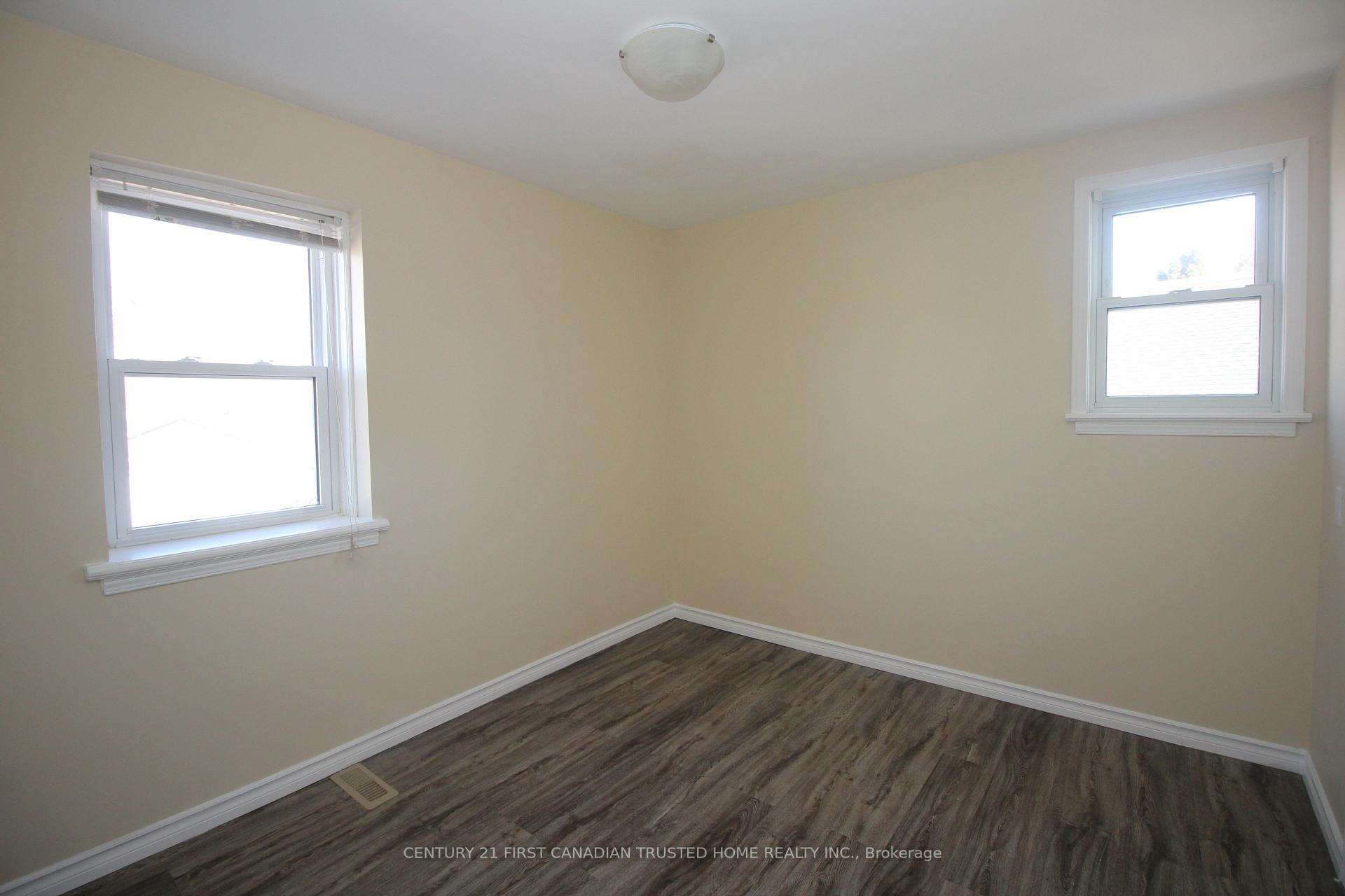 Photo 11 of Unit Upper, 12 Weston Street, London, South H — HOMEH