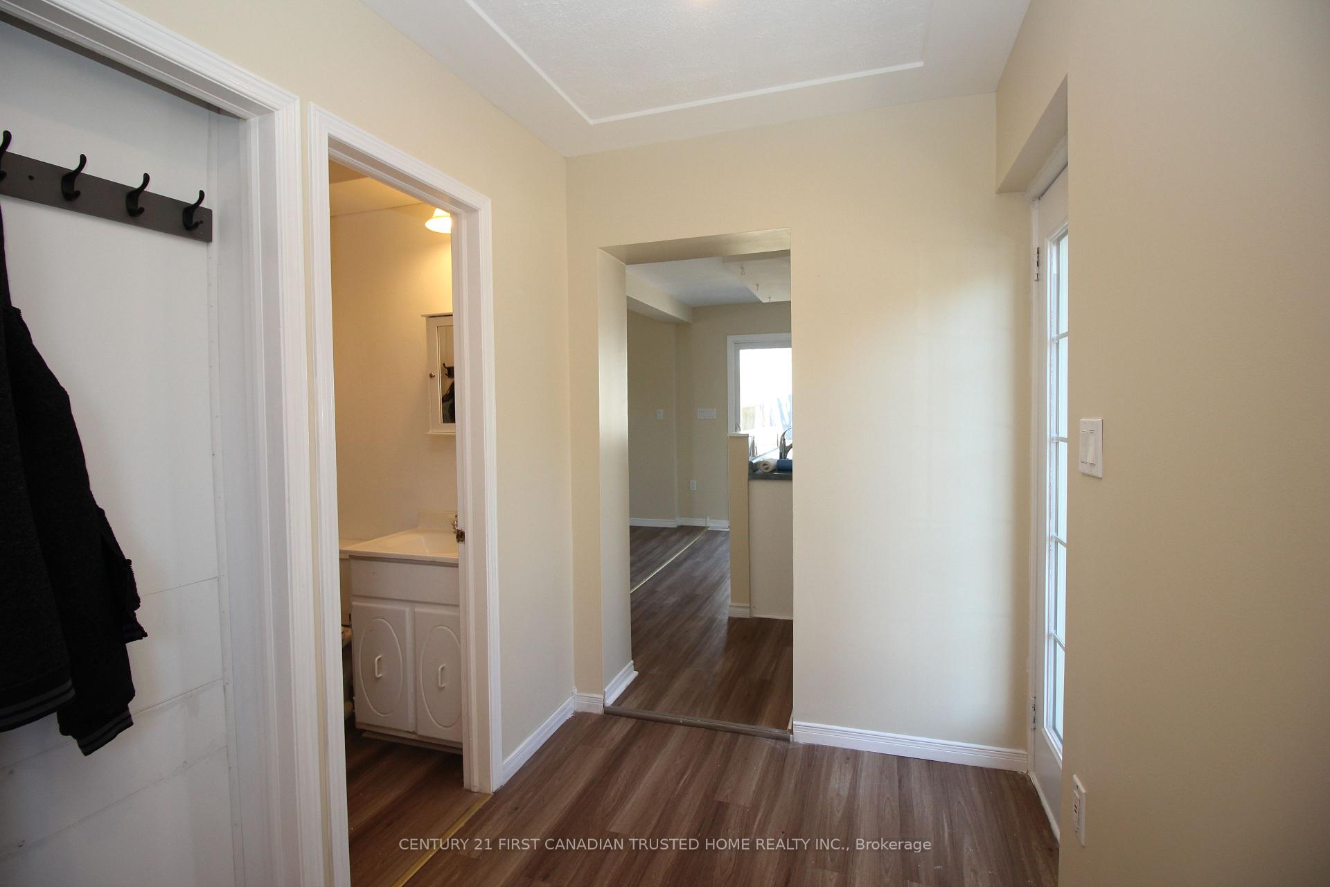 Photo 17 of Unit Upper, 12 Weston Street, London, South H — HOMEH