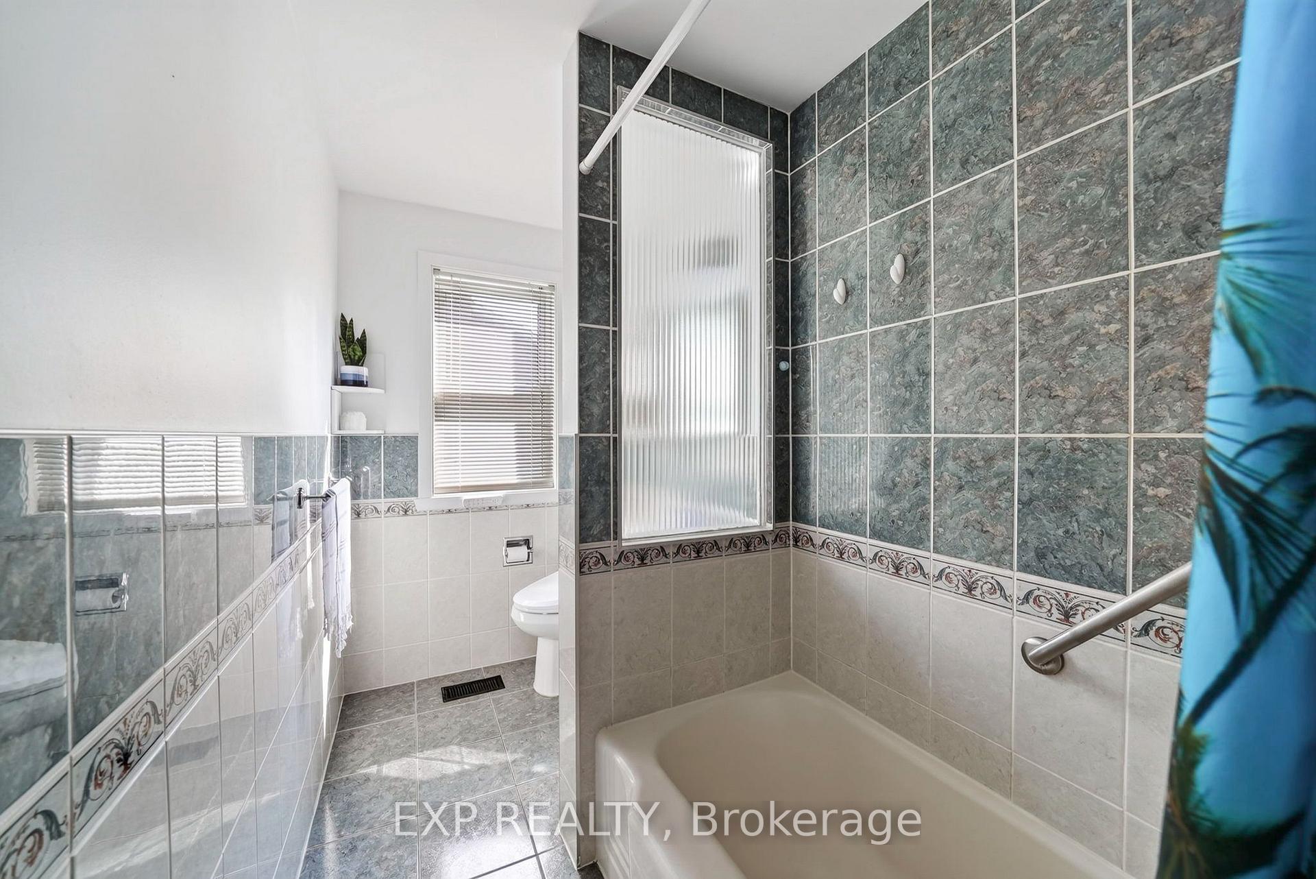 Photo 21 of 1304 Leonard Avenue, Cornwall, Cornwall — HOMEH