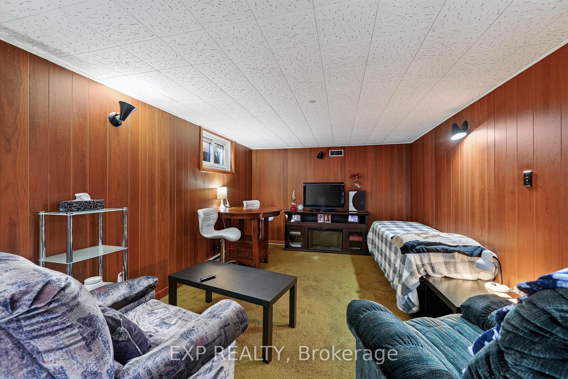 Photo 23 of 1304 Leonard Avenue, Cornwall, Cornwall — HOMEH