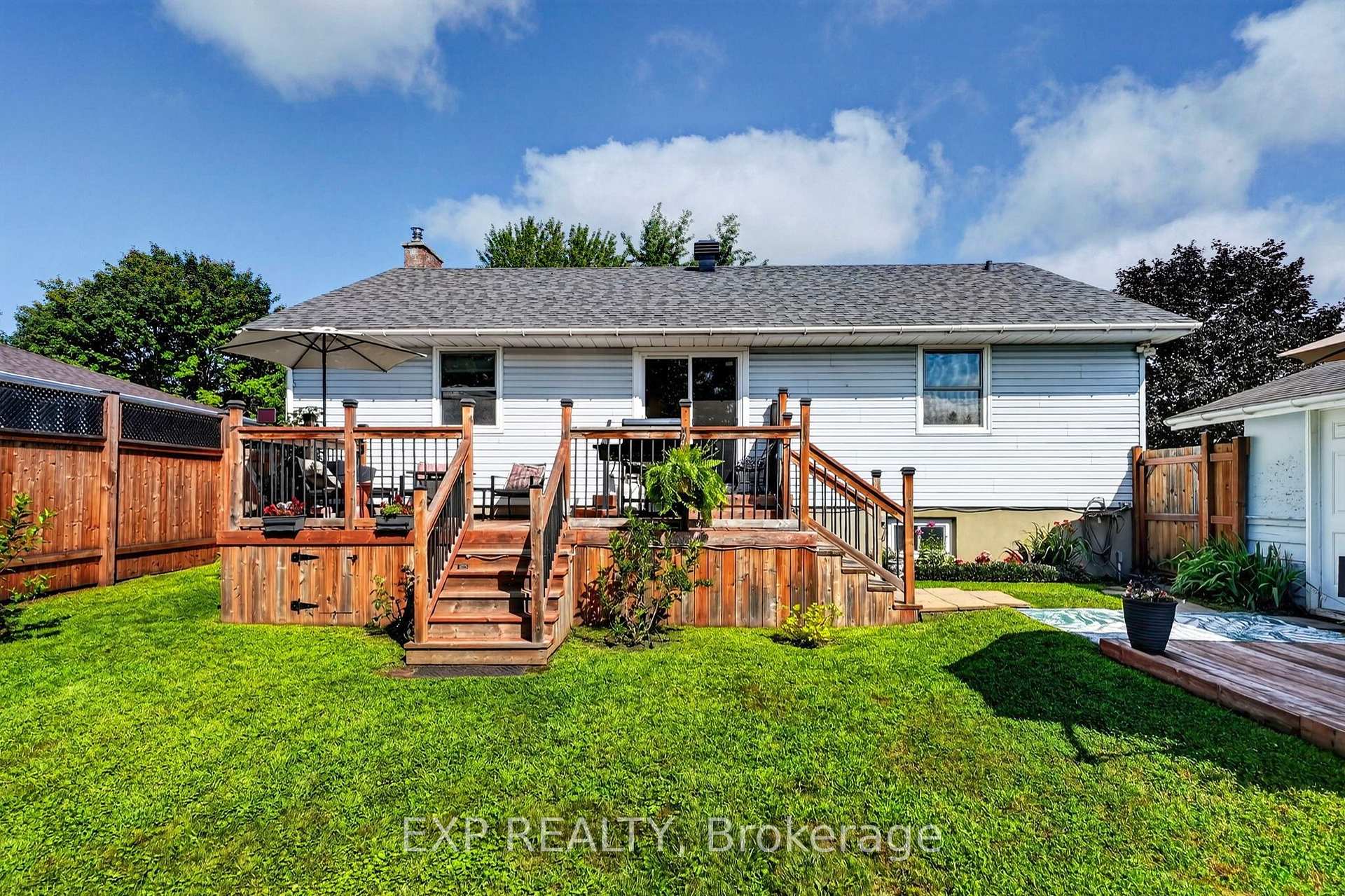 Photo 36 of 1304 Leonard Avenue, Cornwall, Cornwall — HOMEH