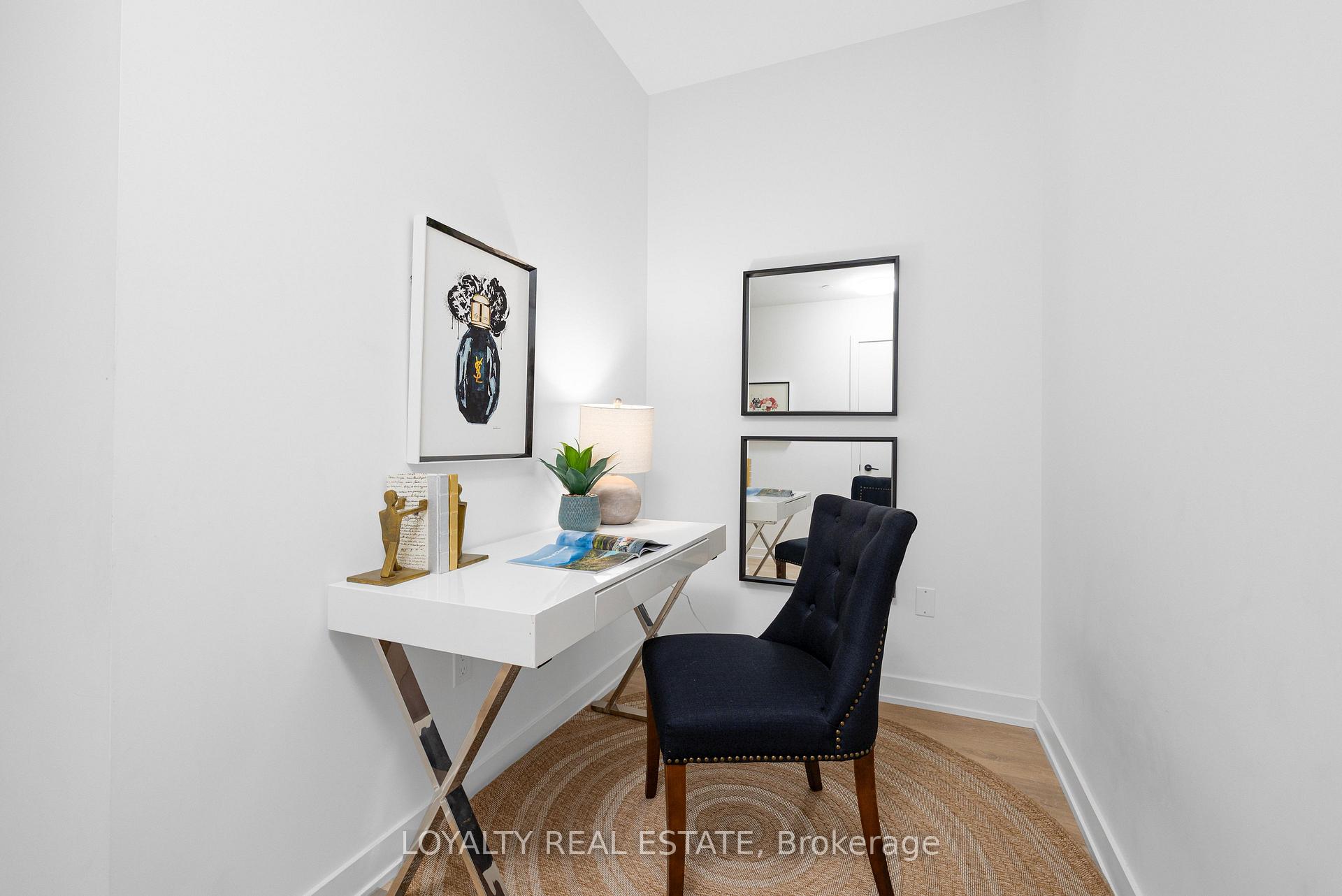 Photo 13 of Unit 211, 117 Broadway Avenue, Toronto, Mount Pleasant West — HOMEH