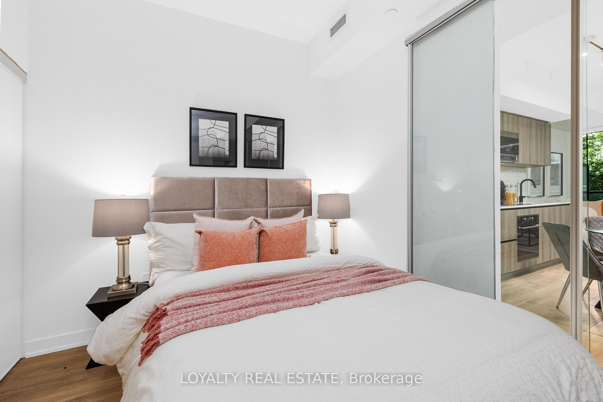 Photo 17 of Unit 211, 117 Broadway Avenue, Toronto, Mount Pleasant West — HOMEH