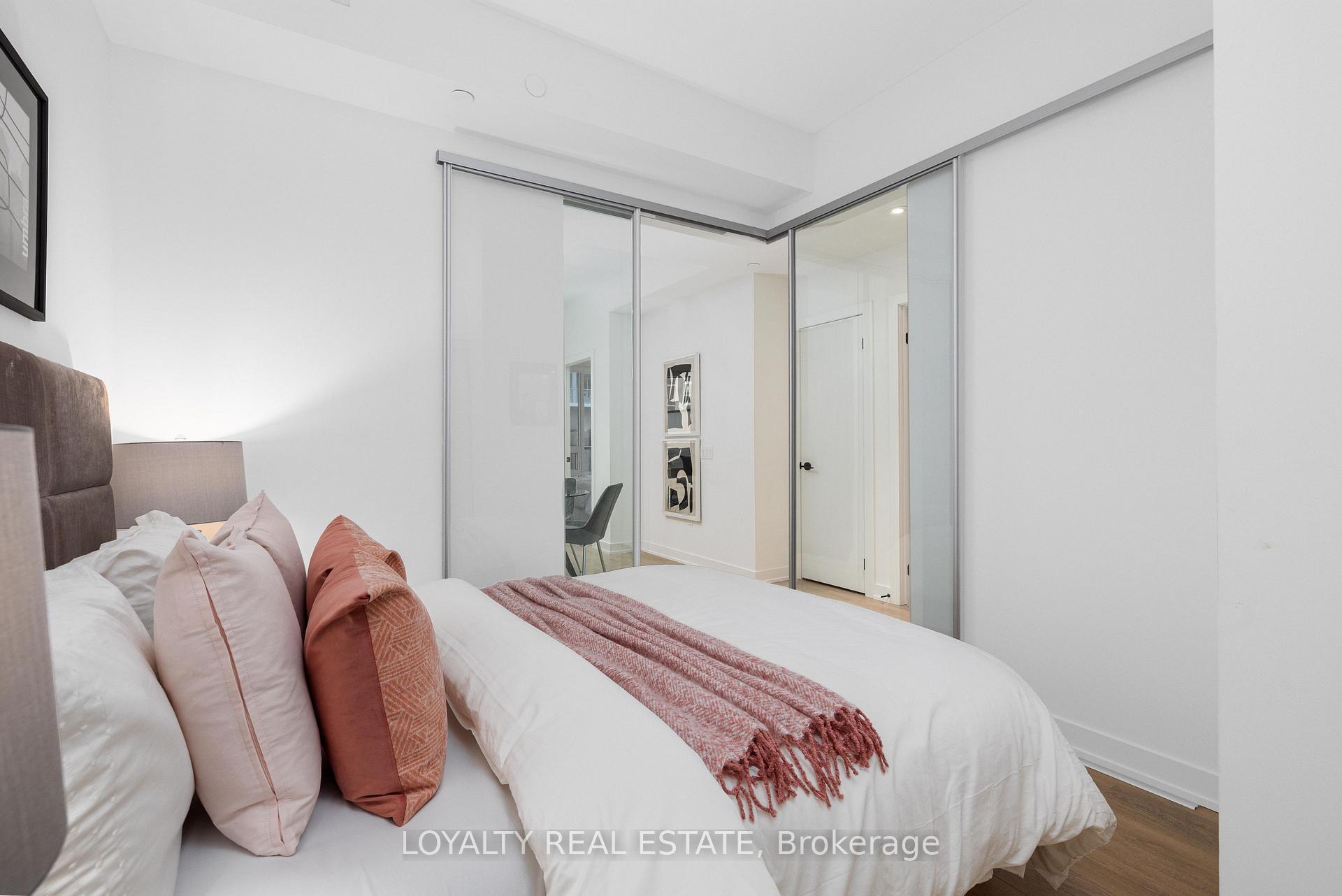 Photo 18 of Unit 211, 117 Broadway Avenue, Toronto, Mount Pleasant West — HOMEH