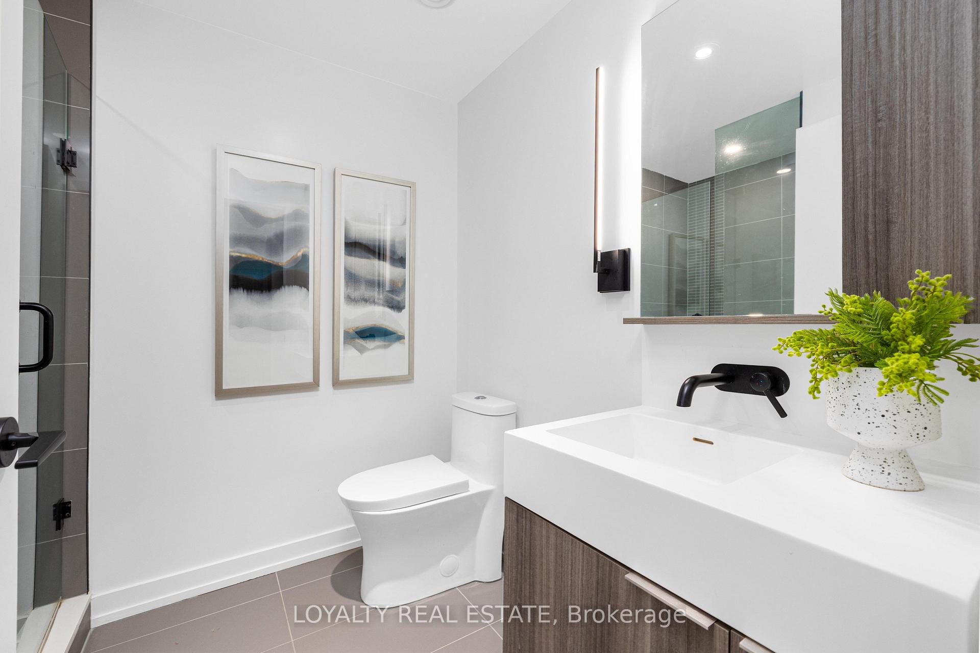 Photo 20 of Unit 211, 117 Broadway Avenue, Toronto, Mount Pleasant West — HOMEH
