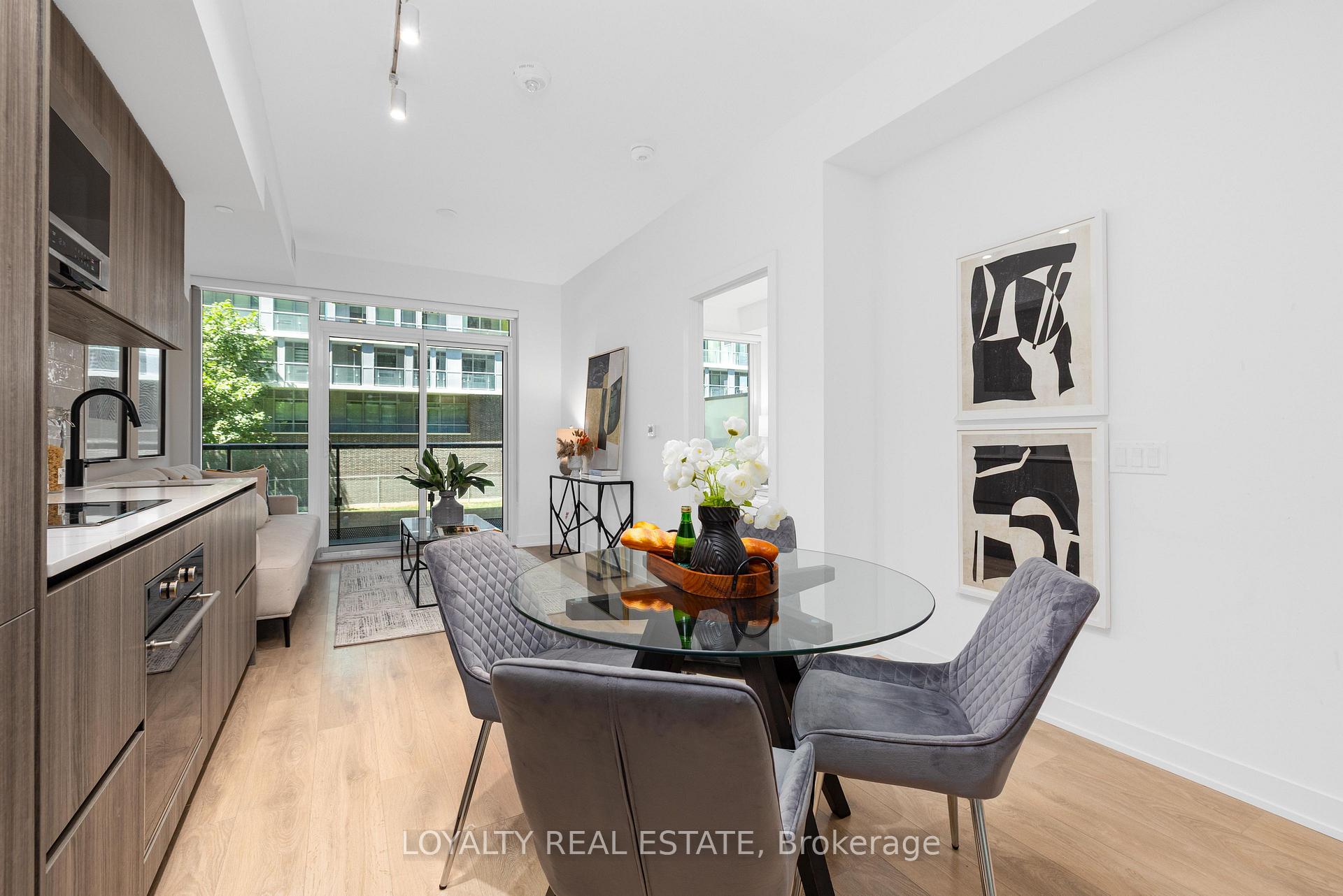 Photo 23 of Unit 211, 117 Broadway Avenue, Toronto, Mount Pleasant West — HOMEH