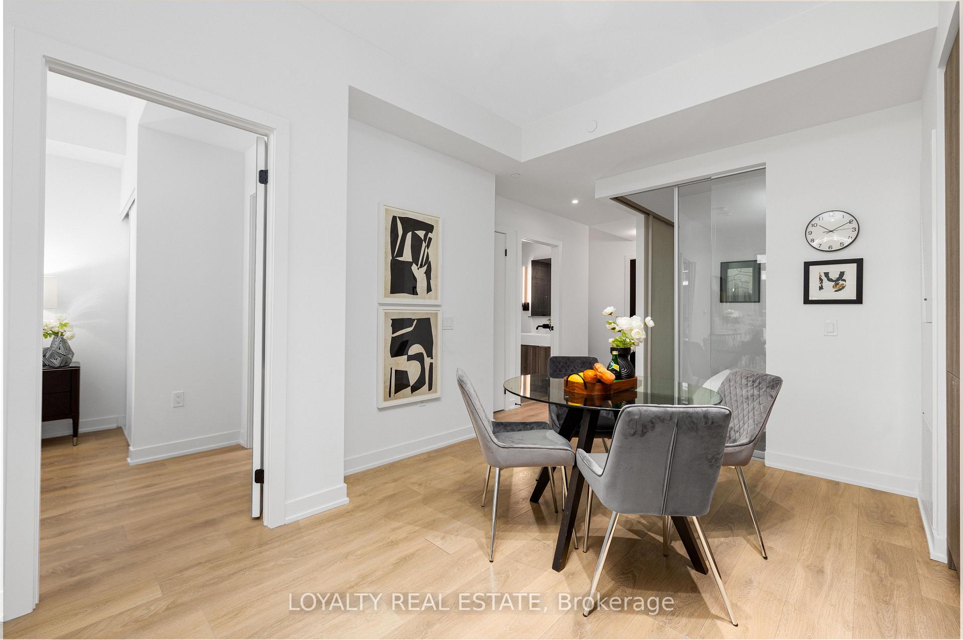 Photo 26 of Unit 211, 117 Broadway Avenue, Toronto, Mount Pleasant West — HOMEH