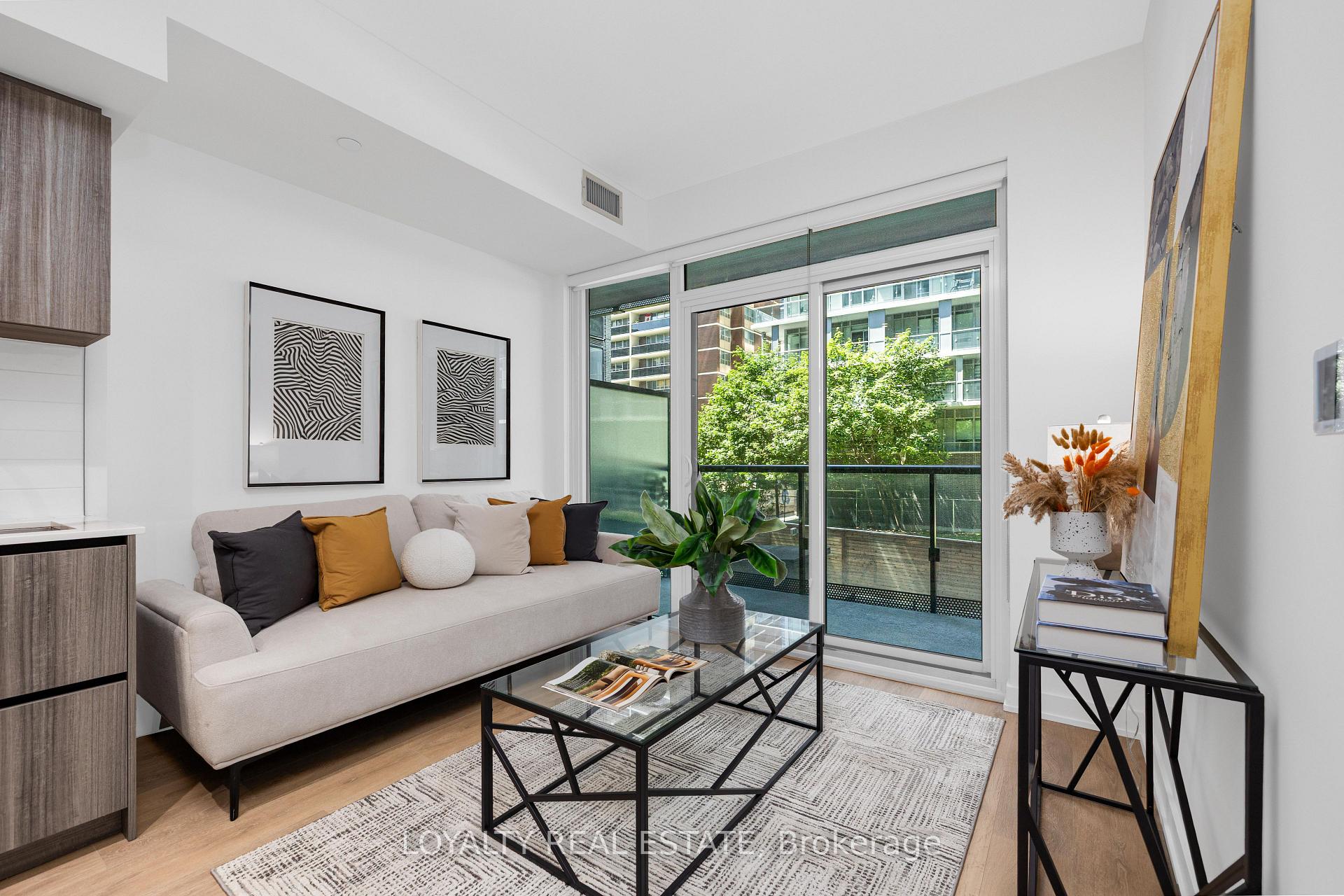 Photo 27 of Unit 211, 117 Broadway Avenue, Toronto, Mount Pleasant West — HOMEH