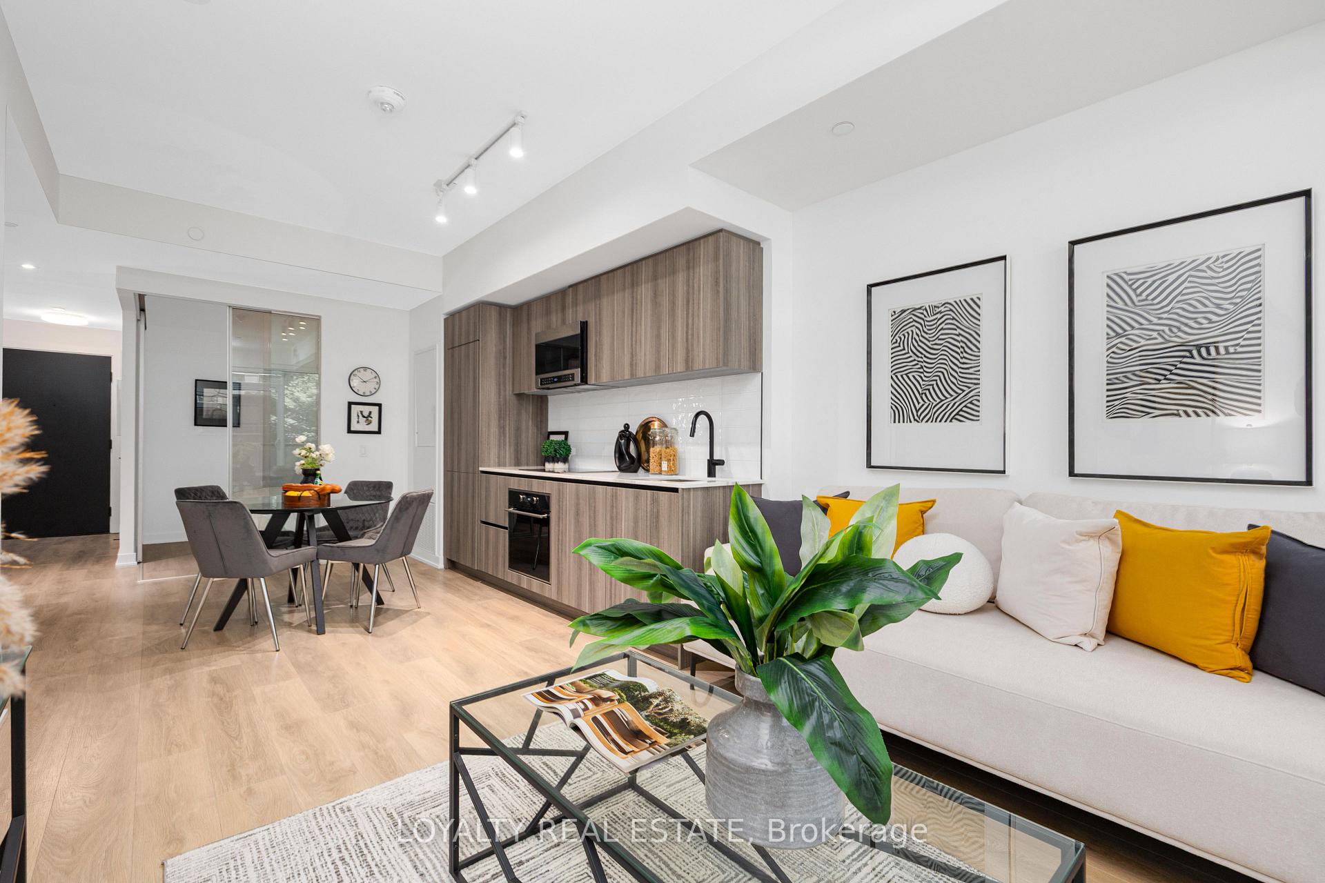 Photo 29 of Unit 211, 117 Broadway Avenue, Toronto, Mount Pleasant West — HOMEH