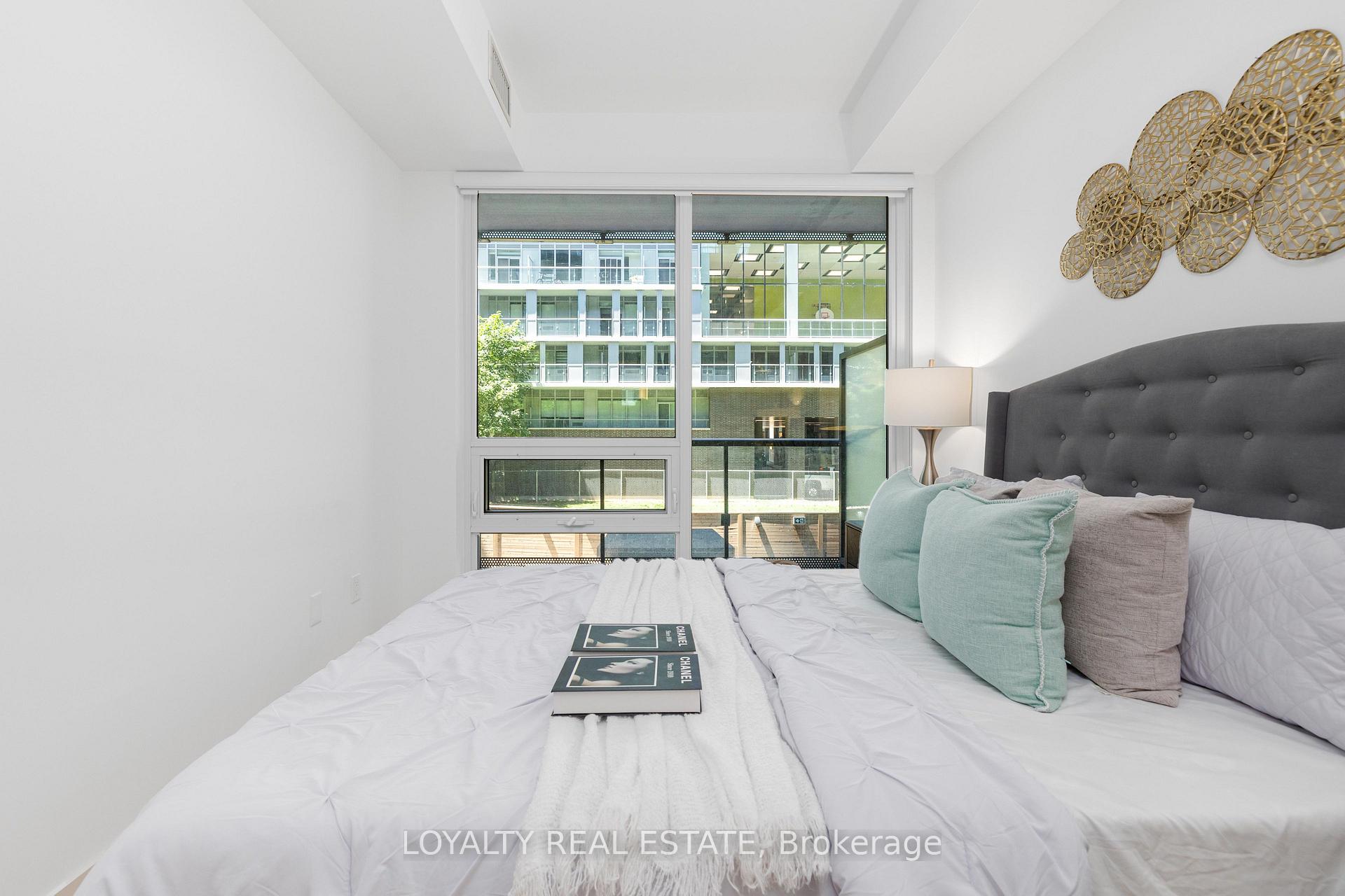 Photo 33 of Unit 211, 117 Broadway Avenue, Toronto, Mount Pleasant West — HOMEH