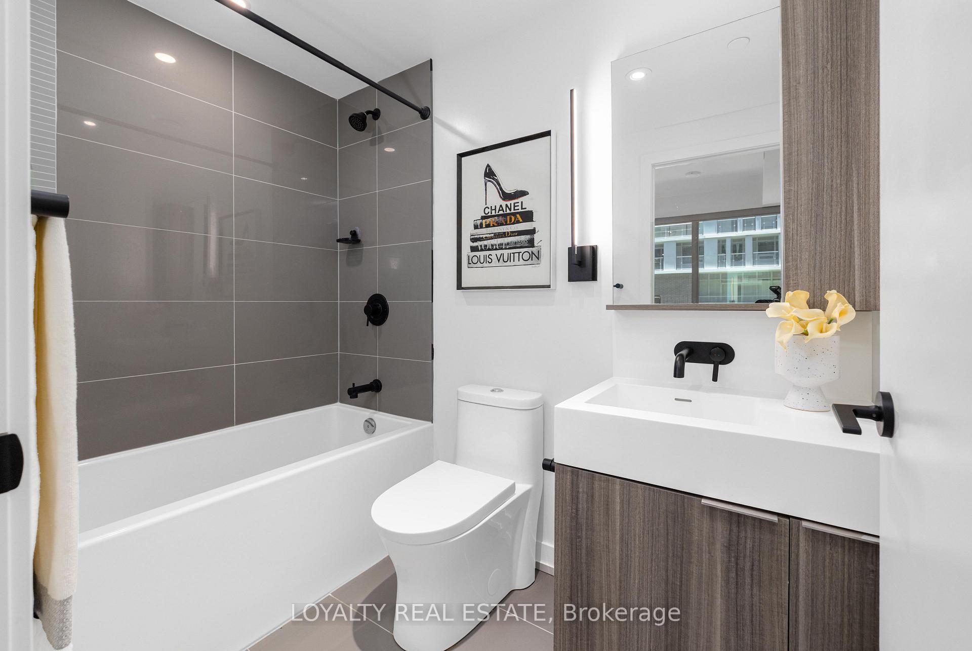 Photo 36 of Unit 211, 117 Broadway Avenue, Toronto, Mount Pleasant West — HOMEH