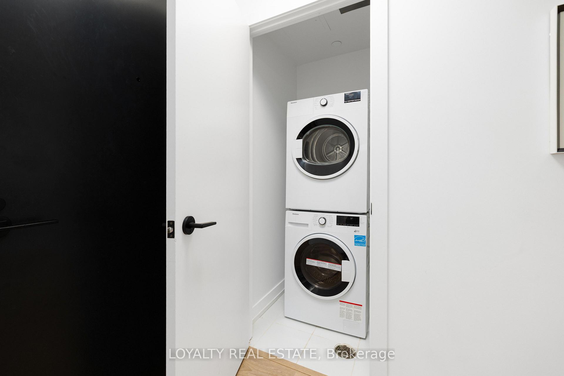 Photo 38 of Unit 211, 117 Broadway Avenue, Toronto, Mount Pleasant West — HOMEH