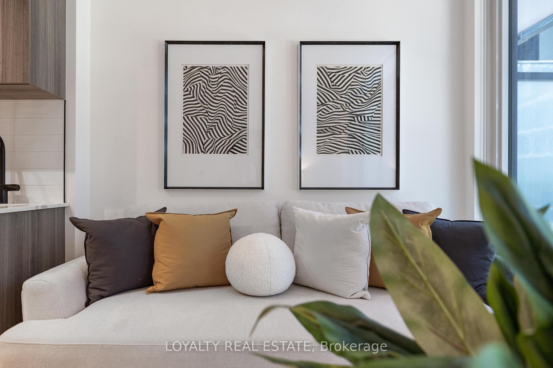 Photo 44 of Unit 211, 117 Broadway Avenue, Toronto, Mount Pleasant West — HOMEH