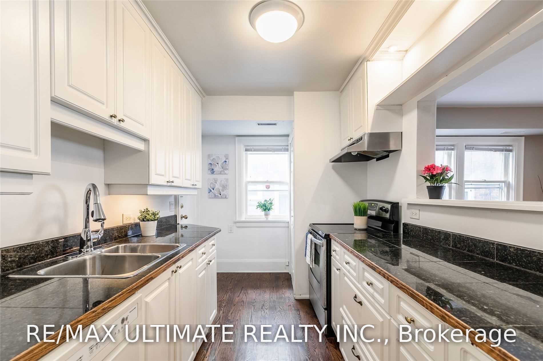 Photo 17 of Unit 4, 470 Oriole Parkway, Toronto, Yonge-Eglinton — HOMEH