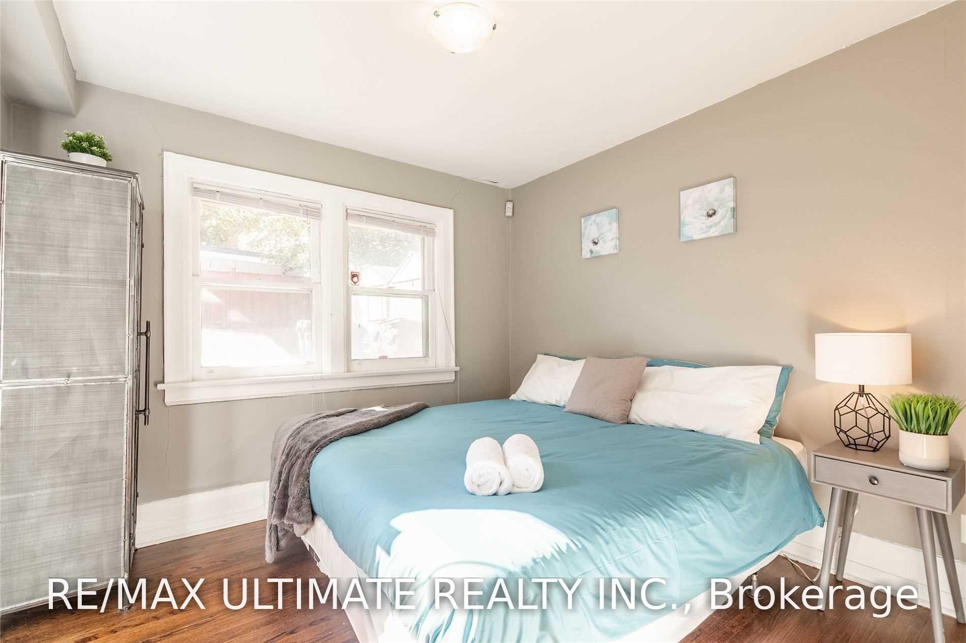 Photo 33 of Unit 4, 470 Oriole Parkway, Toronto, Yonge-Eglinton — HOMEH