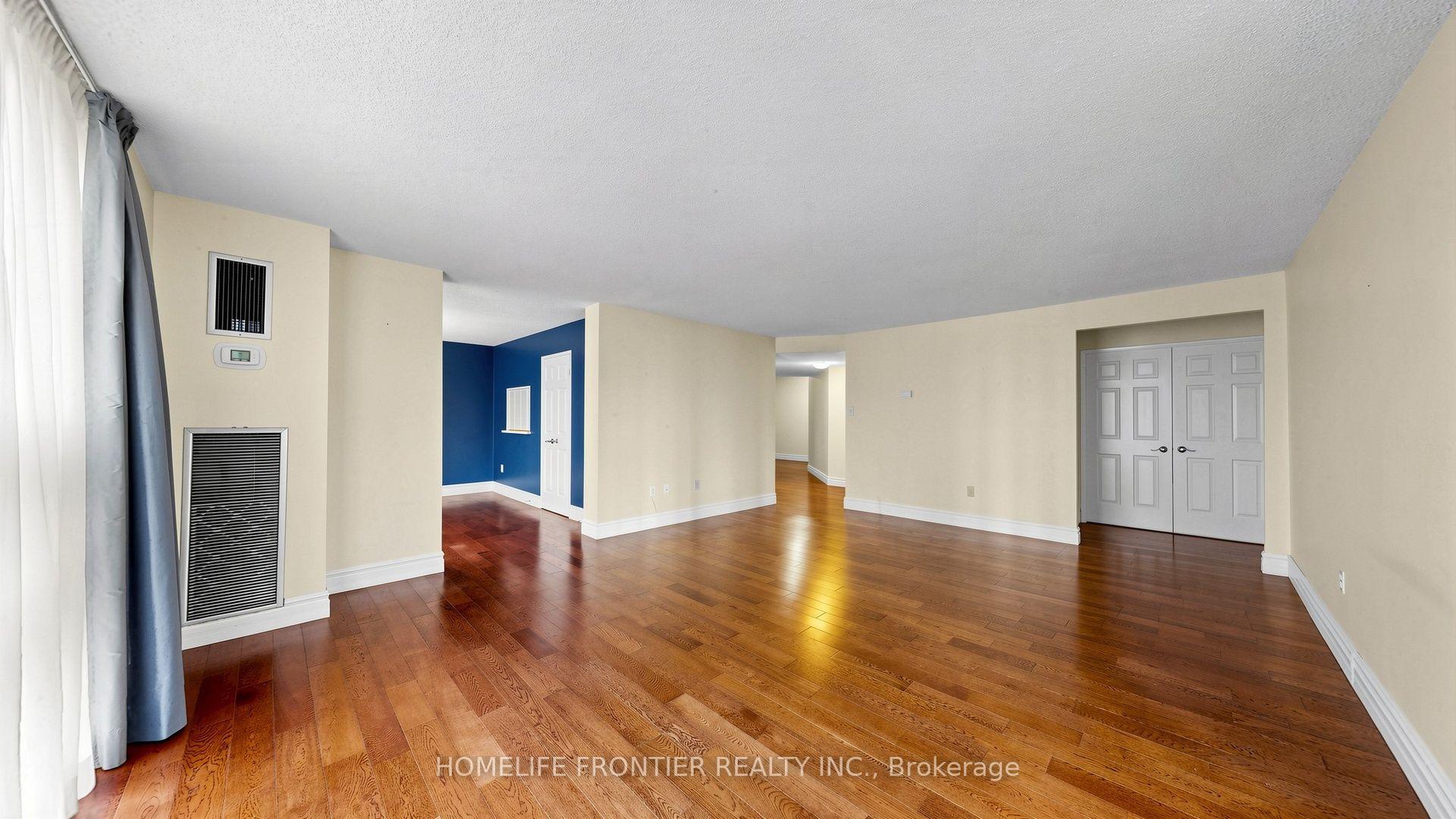 Photo 16 of Unit 203, 131 Beecroft Road, North York, Lansing-Westgate — HOMEH