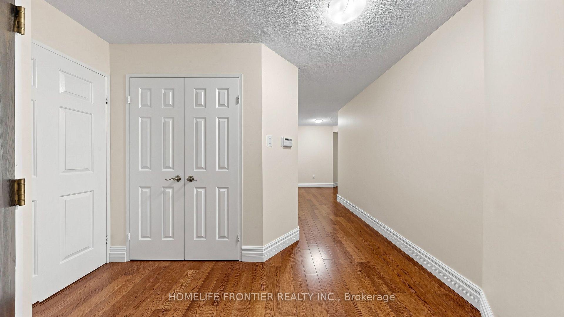 Photo 10 of Unit 203, 131 Beecroft Road, North York, Lansing-Westgate — HOMEH