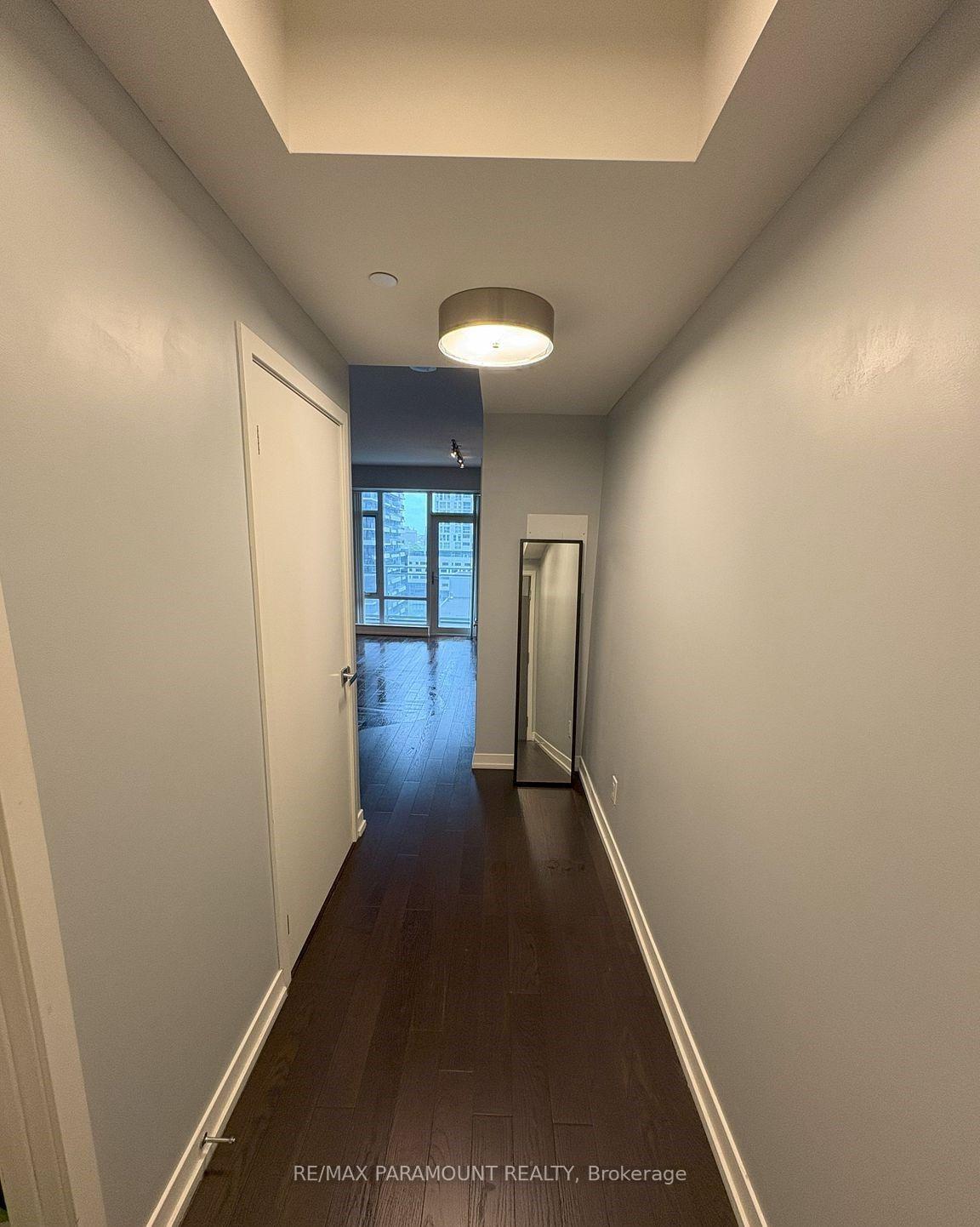 Photo 5 of Unit 1103, 21 Widmer Street, Toronto, Waterfront Communities — HOMEH