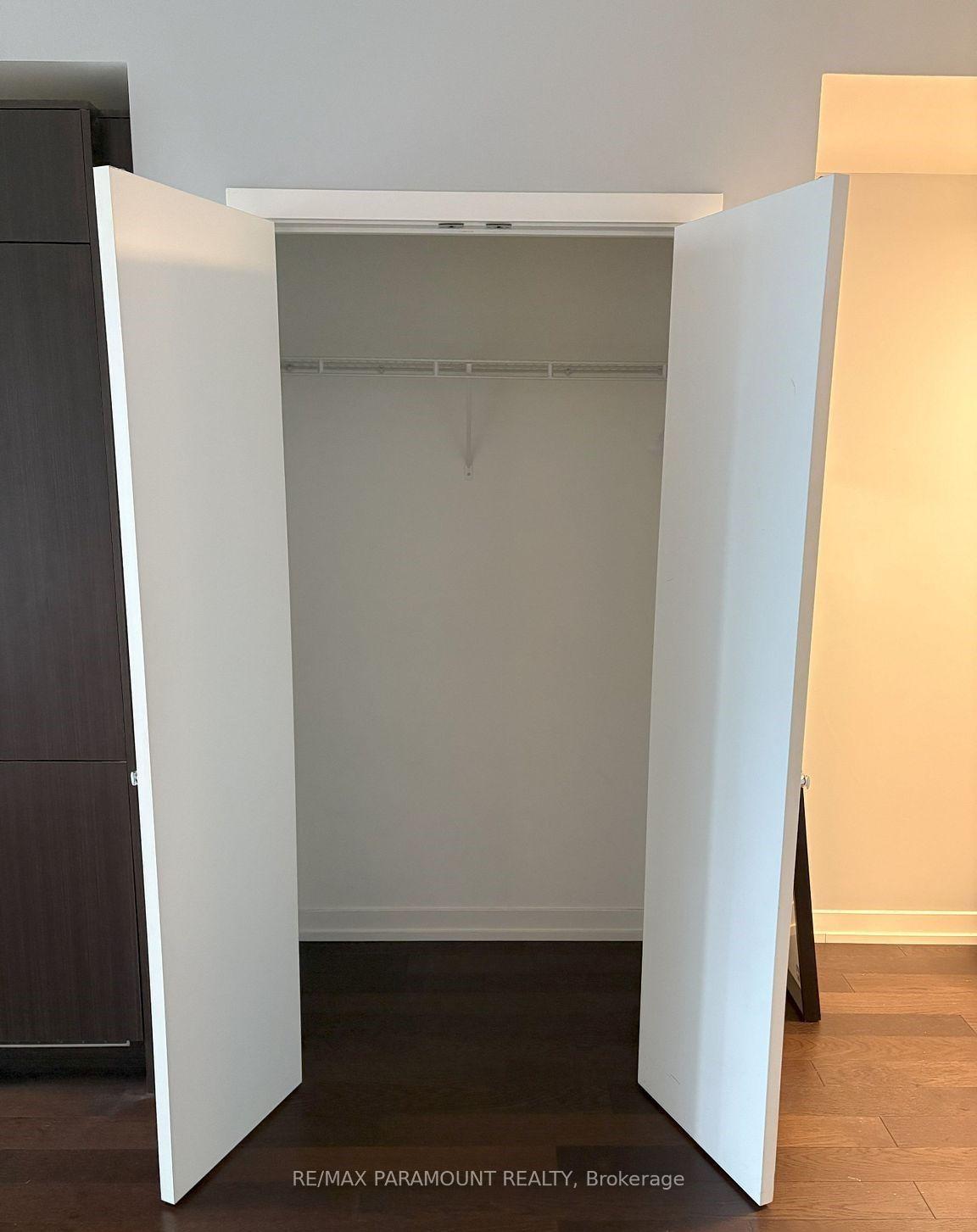 Photo 10 of Unit 1103, 21 Widmer Street, Toronto, Waterfront Communities — HOMEH