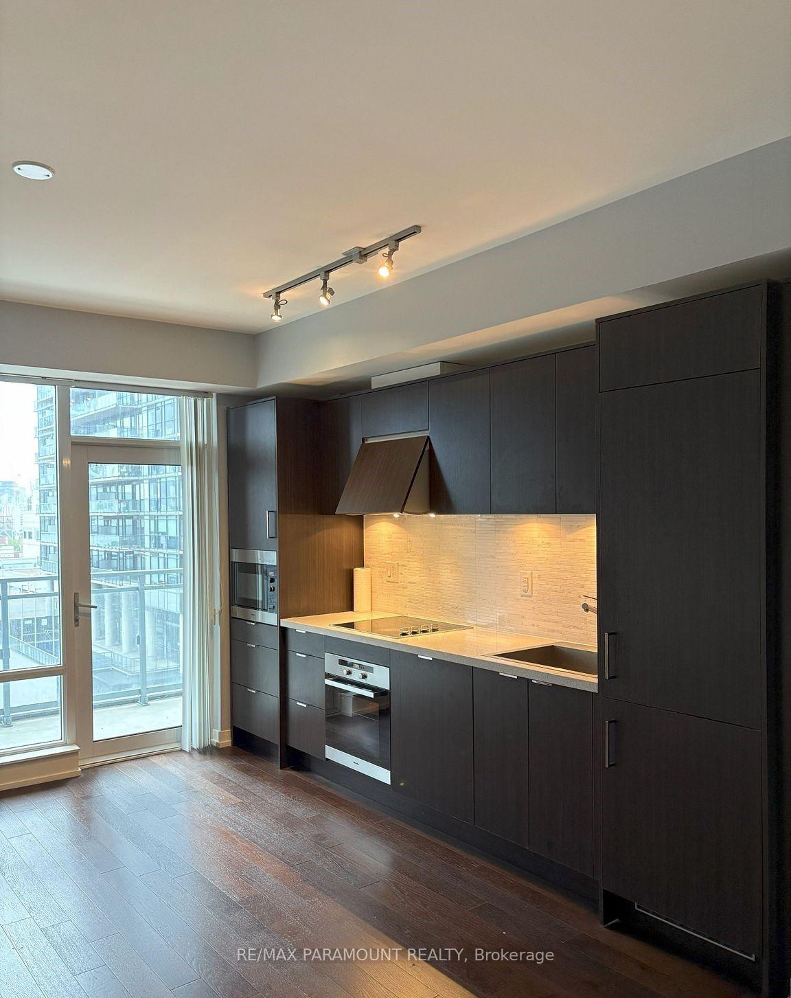 Photo 11 of Unit 1103, 21 Widmer Street, Toronto, Waterfront Communities — HOMEH