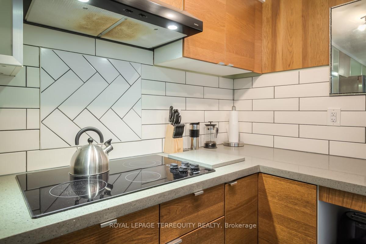 Photo 10 of Unit BSMT, 26A Scarlett Road, Toronto, Rockcliffe-Smythe — HOMEH