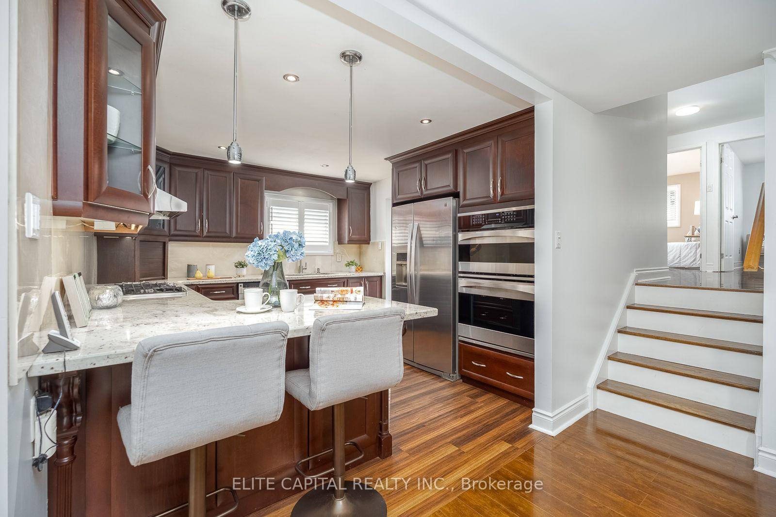 Photo 13 of 27 Staley Terrace, Scarborough, L'Amoreaux — HOMEH