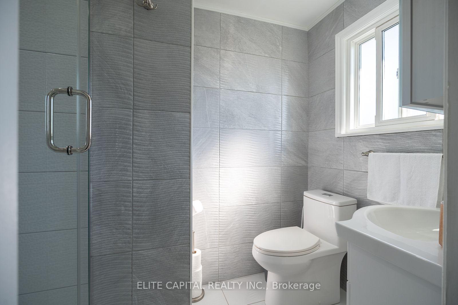 Photo 22 of 27 Staley Terrace, Scarborough, L'Amoreaux — HOMEH