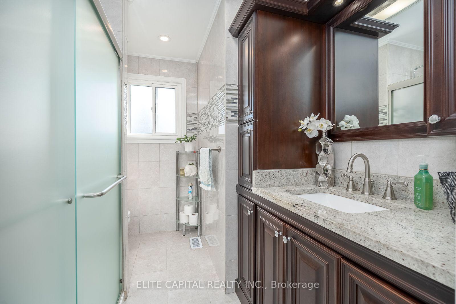 Photo 23 of 27 Staley Terrace, Scarborough, L'Amoreaux — HOMEH