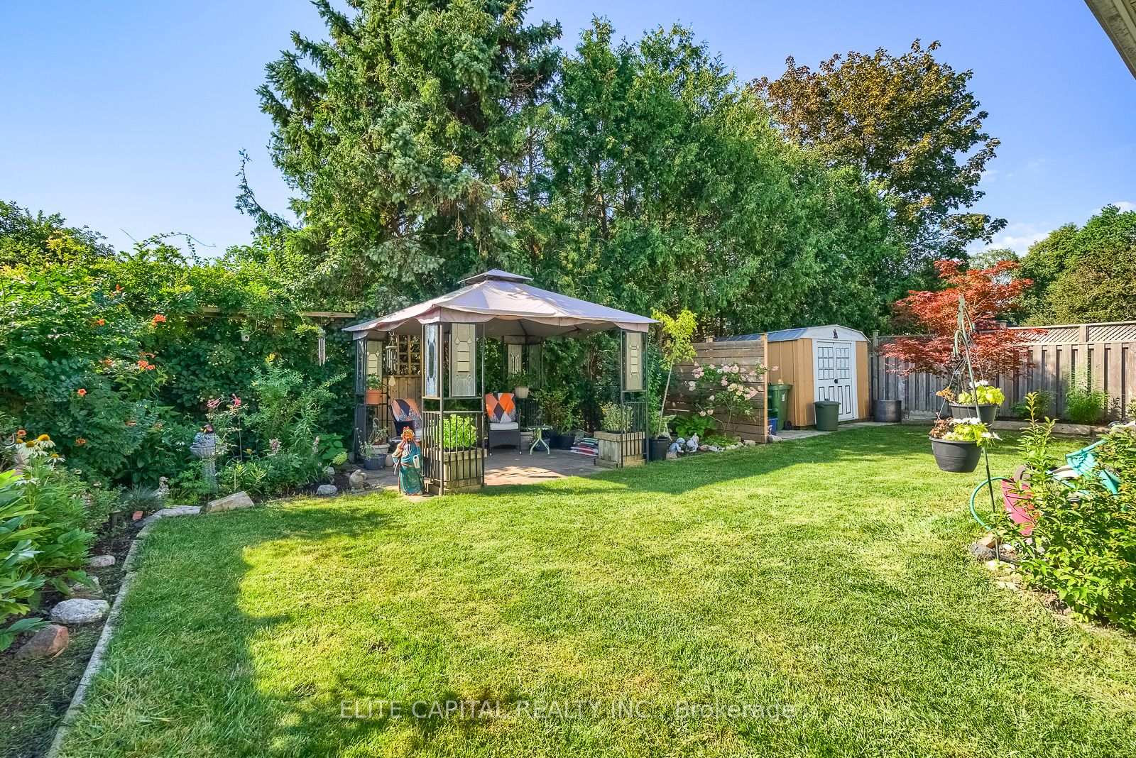 Photo 32 of 27 Staley Terrace, Scarborough, L'Amoreaux — HOMEH