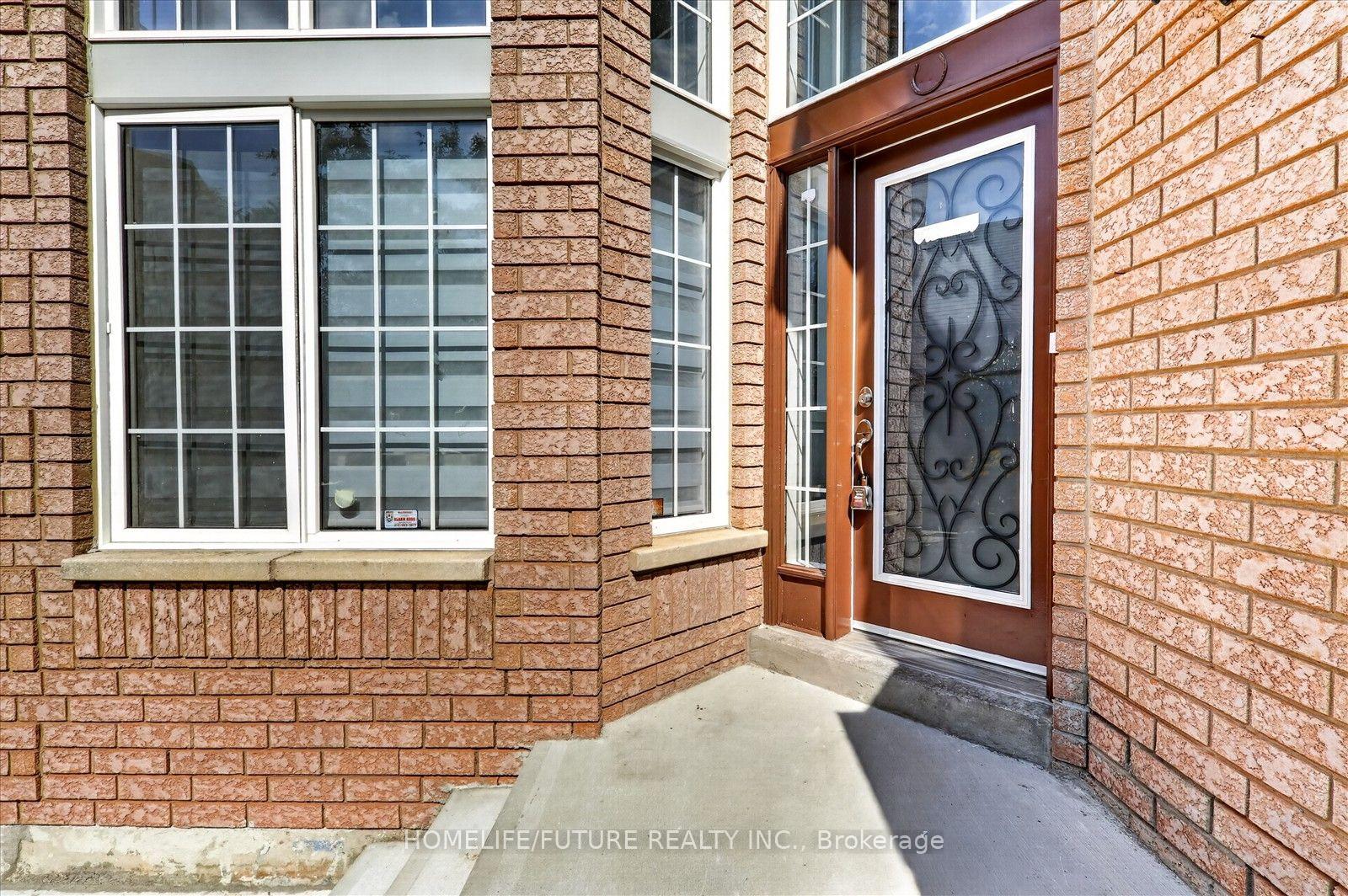 Photo 5 of 40 Tobosa Trail, Brampton, Sandringham-Wellington — HOMEH