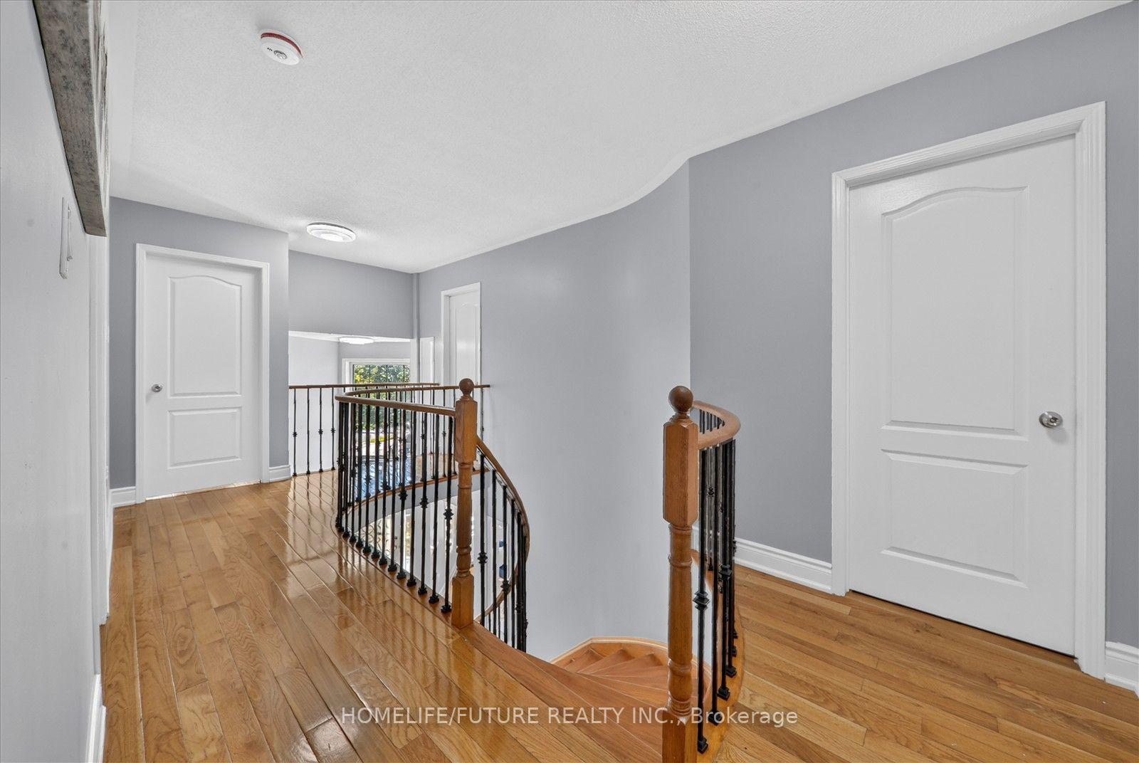 Photo 21 of 40 Tobosa Trail, Brampton, Sandringham-Wellington — HOMEH