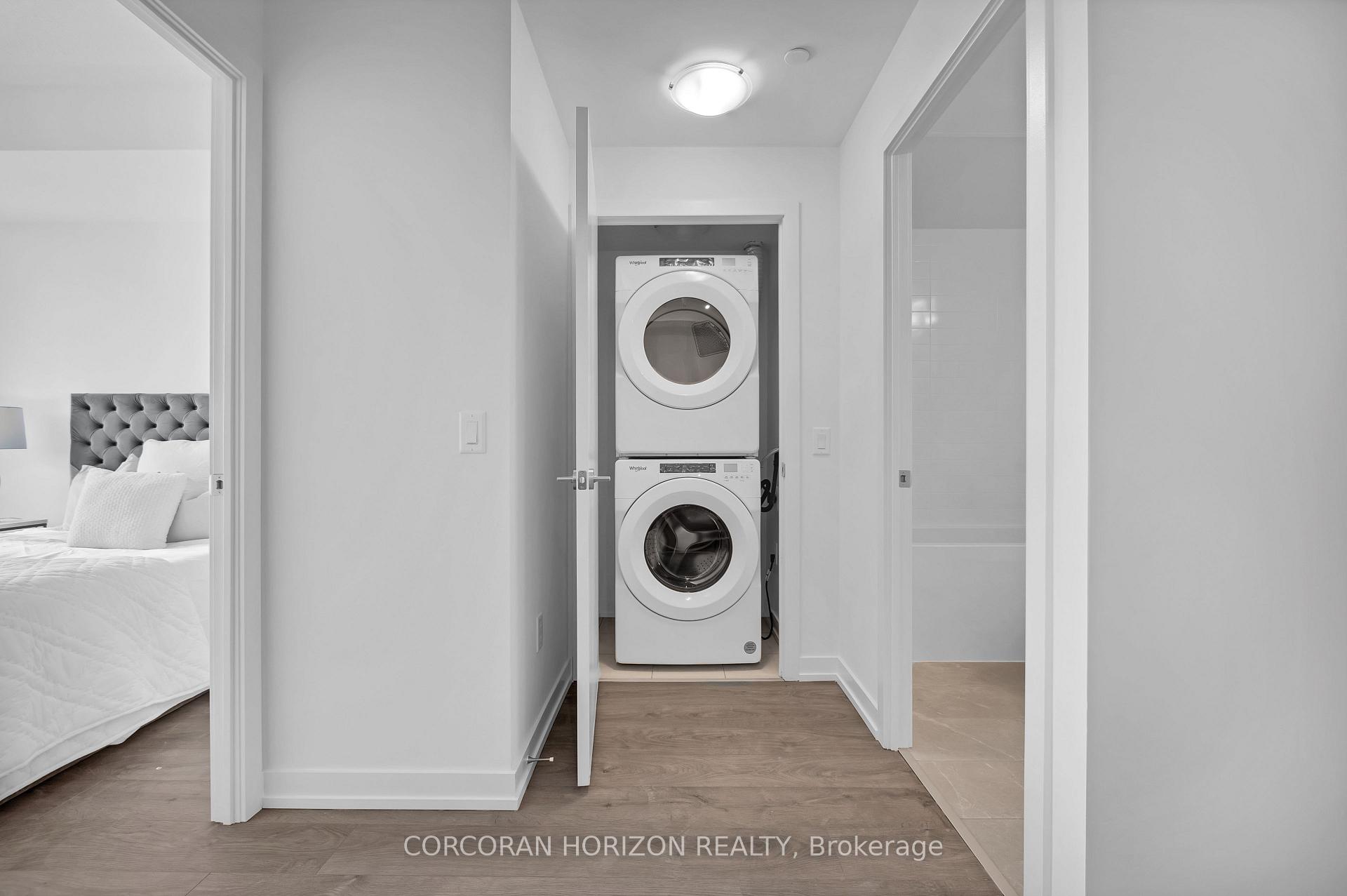 Photo 12 of Unit 1605, 55 Duke Street W, Kitchener, City Commercial Core — HOMEH