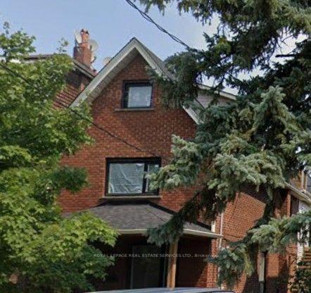 Front of Unit 3, 721 Gladstone Avenue