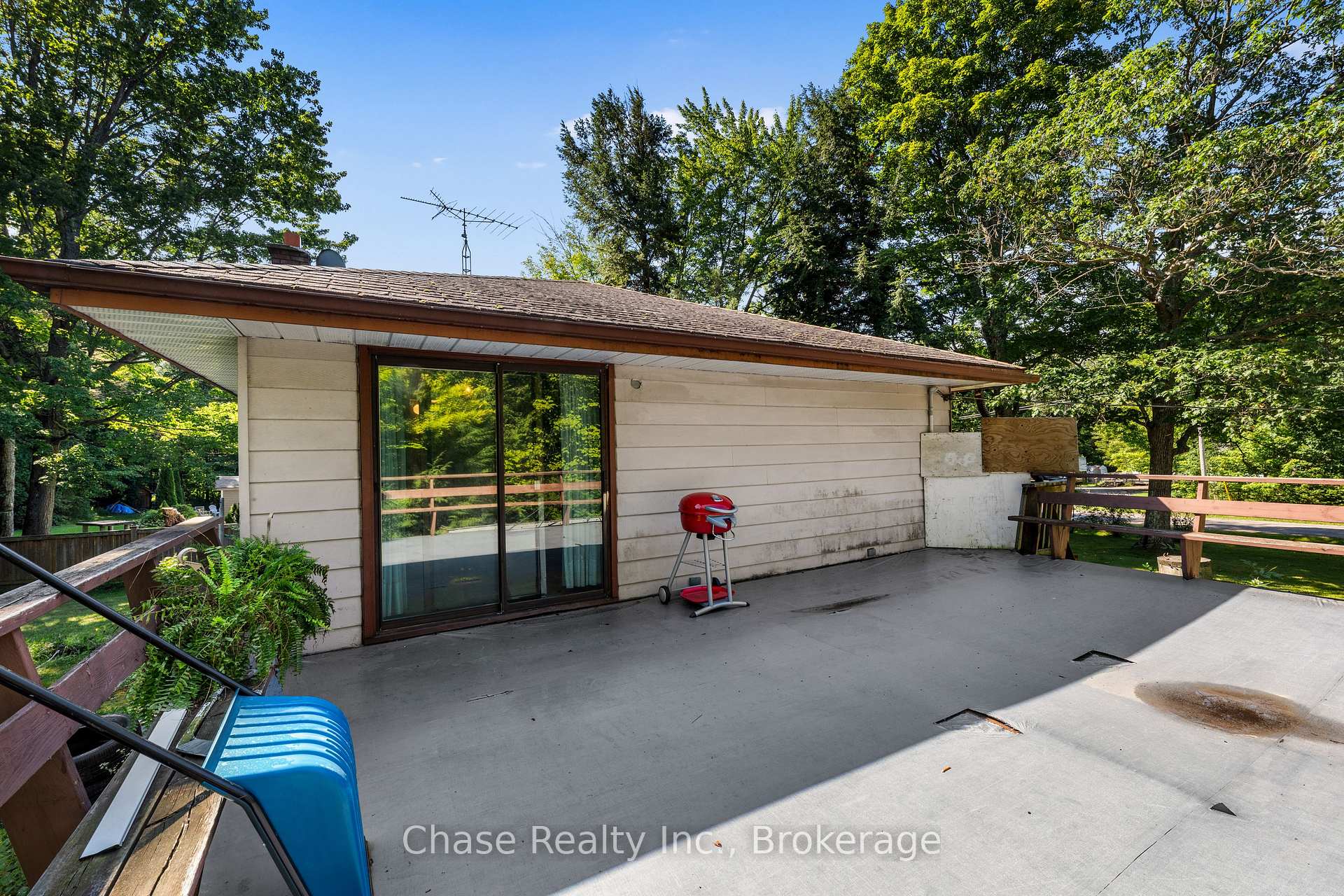 Photo 14 of 655 Tiny Beaches Road N, Tiny, Rural Tiny — HOMEH