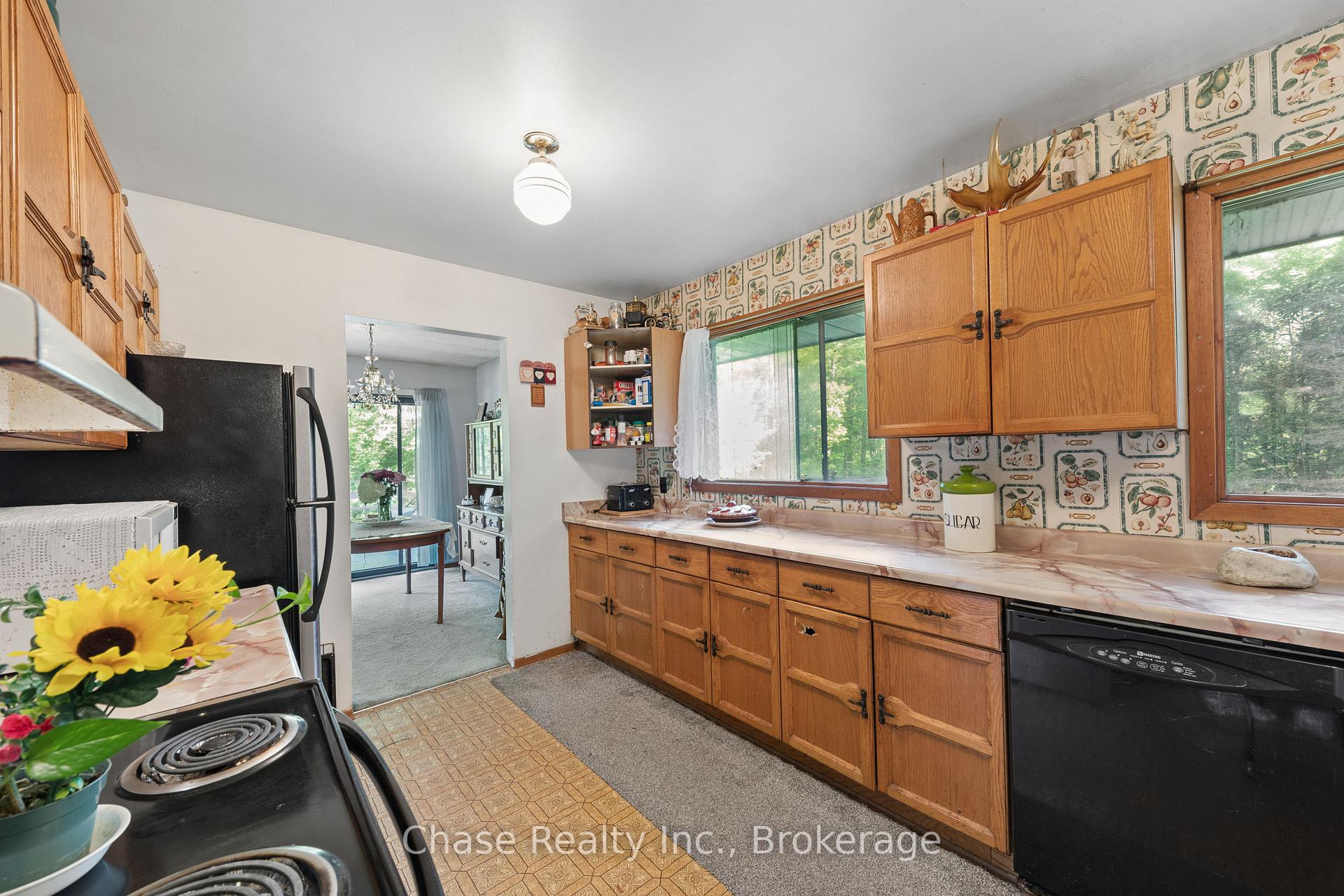 Photo 17 of 655 Tiny Beaches Road N, Tiny, Rural Tiny — HOMEH