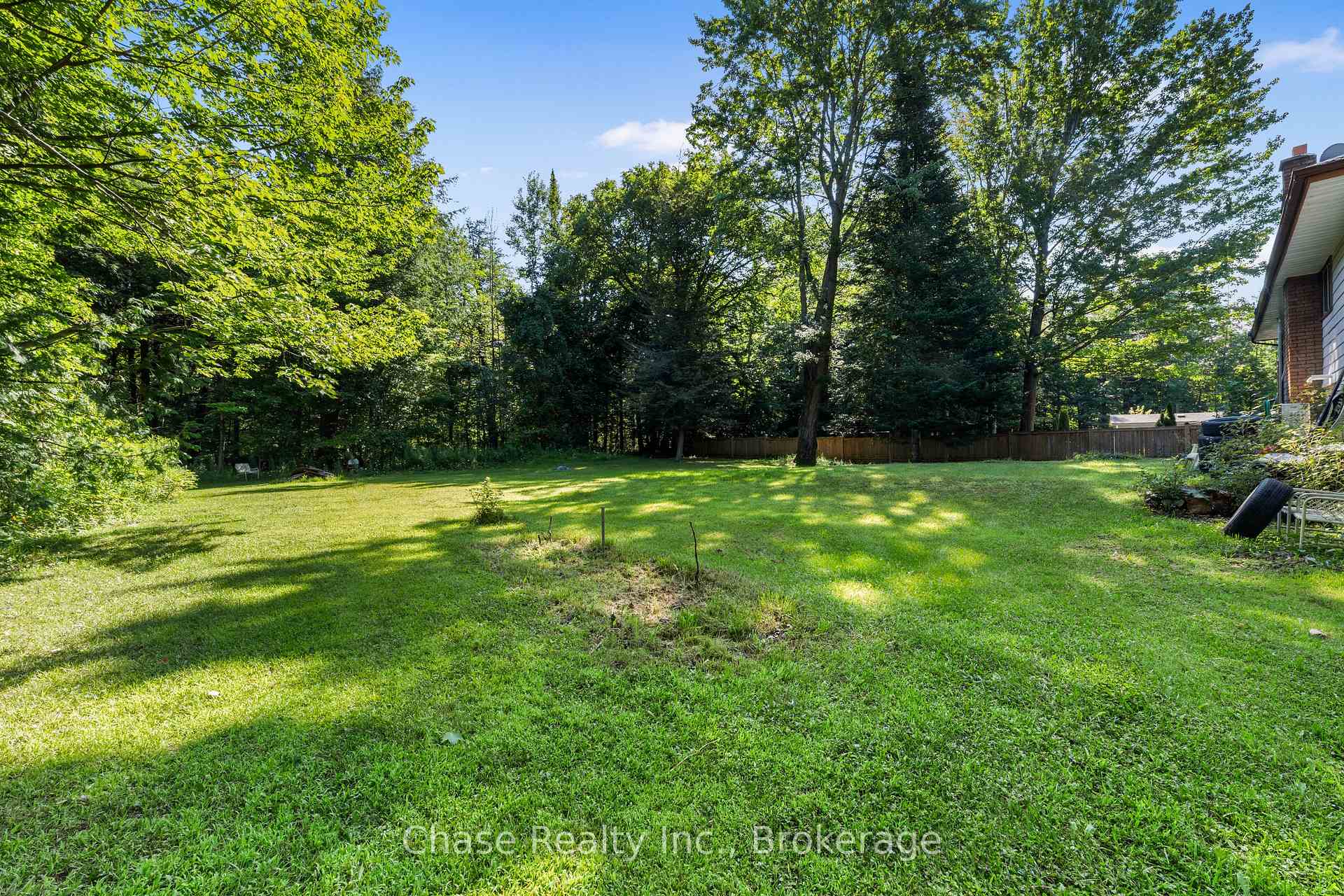 Photo 31 of 655 Tiny Beaches Road N, Tiny, Rural Tiny — HOMEH