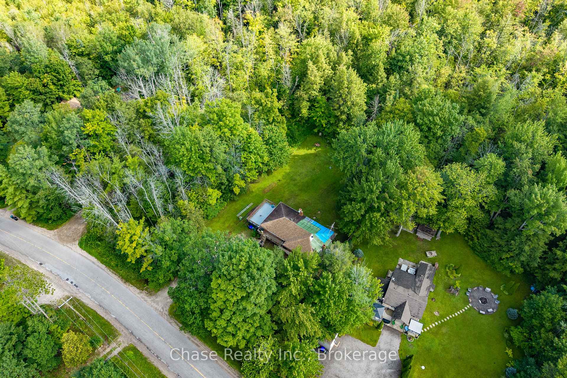 Photo 35 of 655 Tiny Beaches Road N, Tiny, Rural Tiny — HOMEH