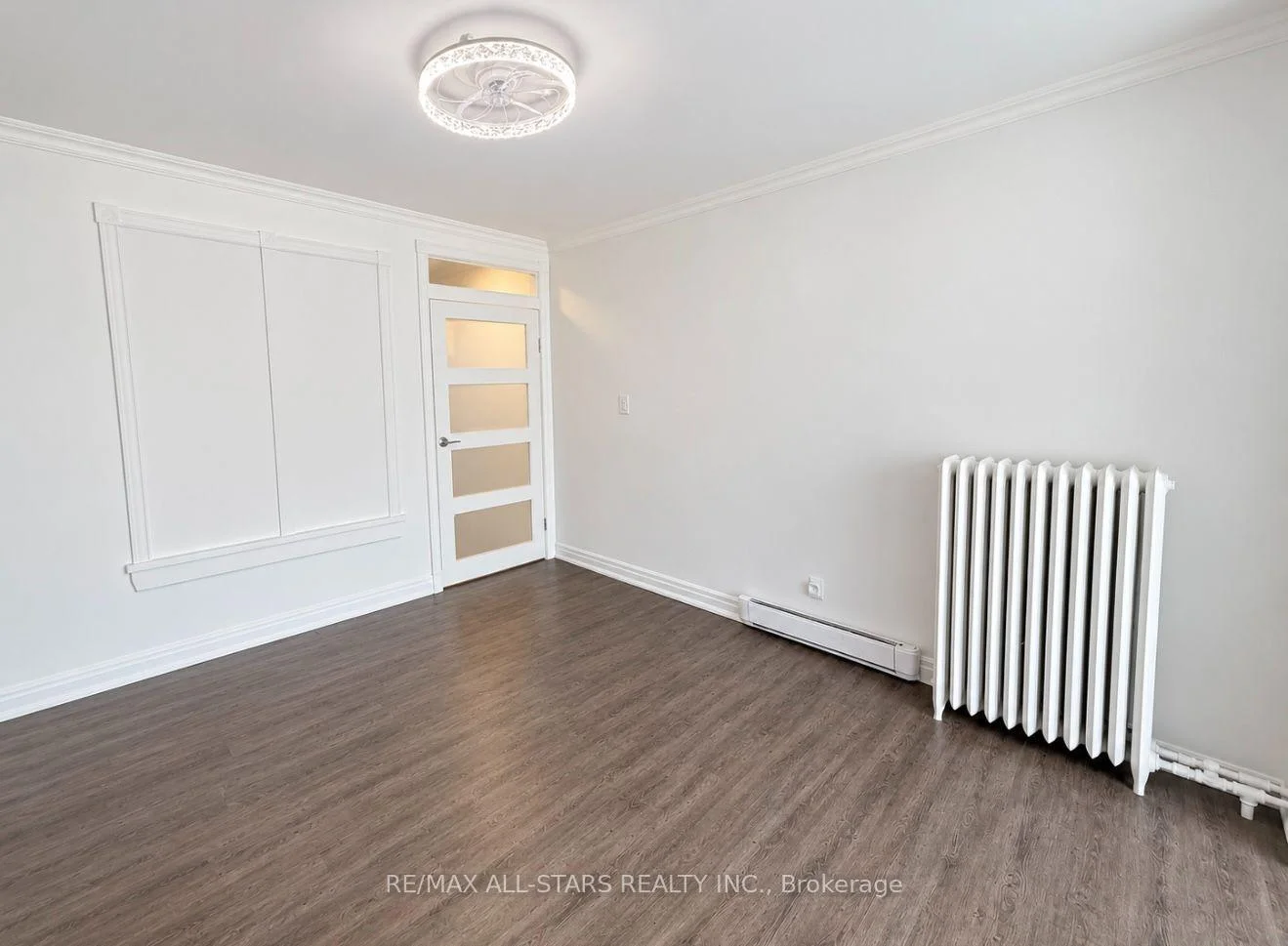 Photo 12 of Unit 200, 1918A Queen Street E, Toronto, The Beaches — HOMEH