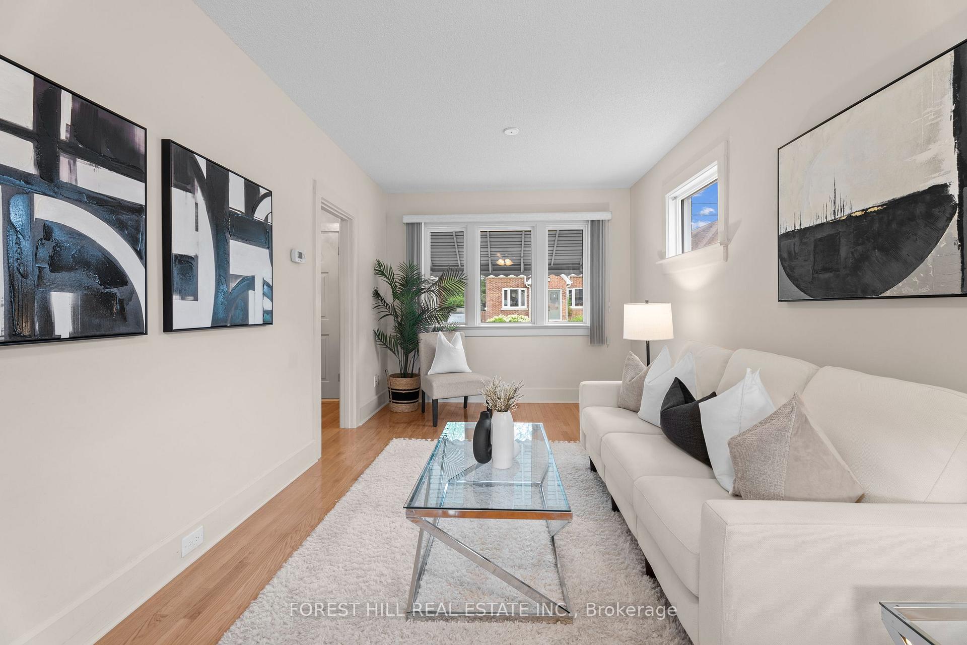 Photo 9 of 188 Wentworth Avenue, Kitchener, St. Marys Hospital — HOMEH