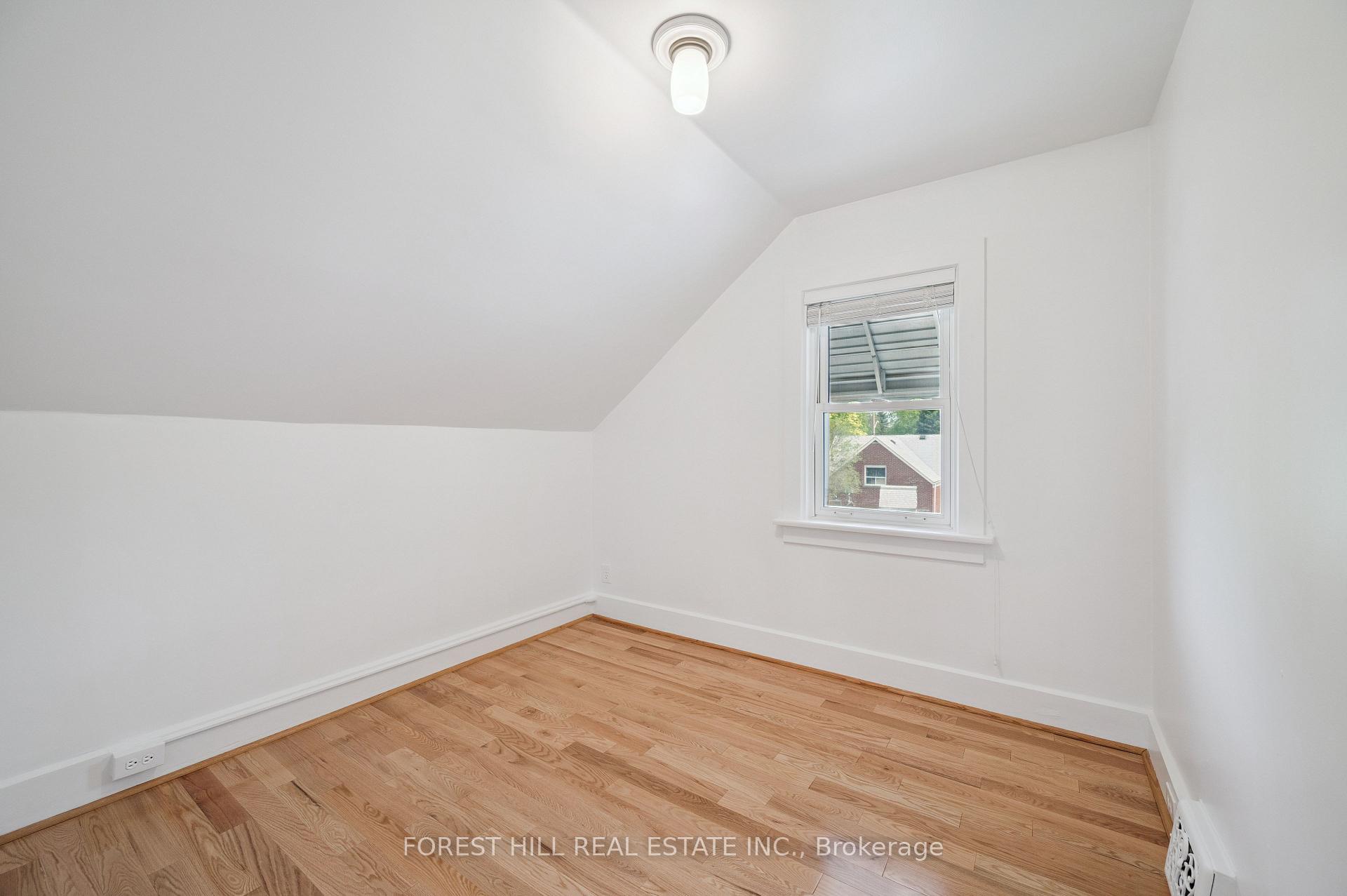 Photo 21 of 188 Wentworth Avenue, Kitchener, St. Marys Hospital — HOMEH