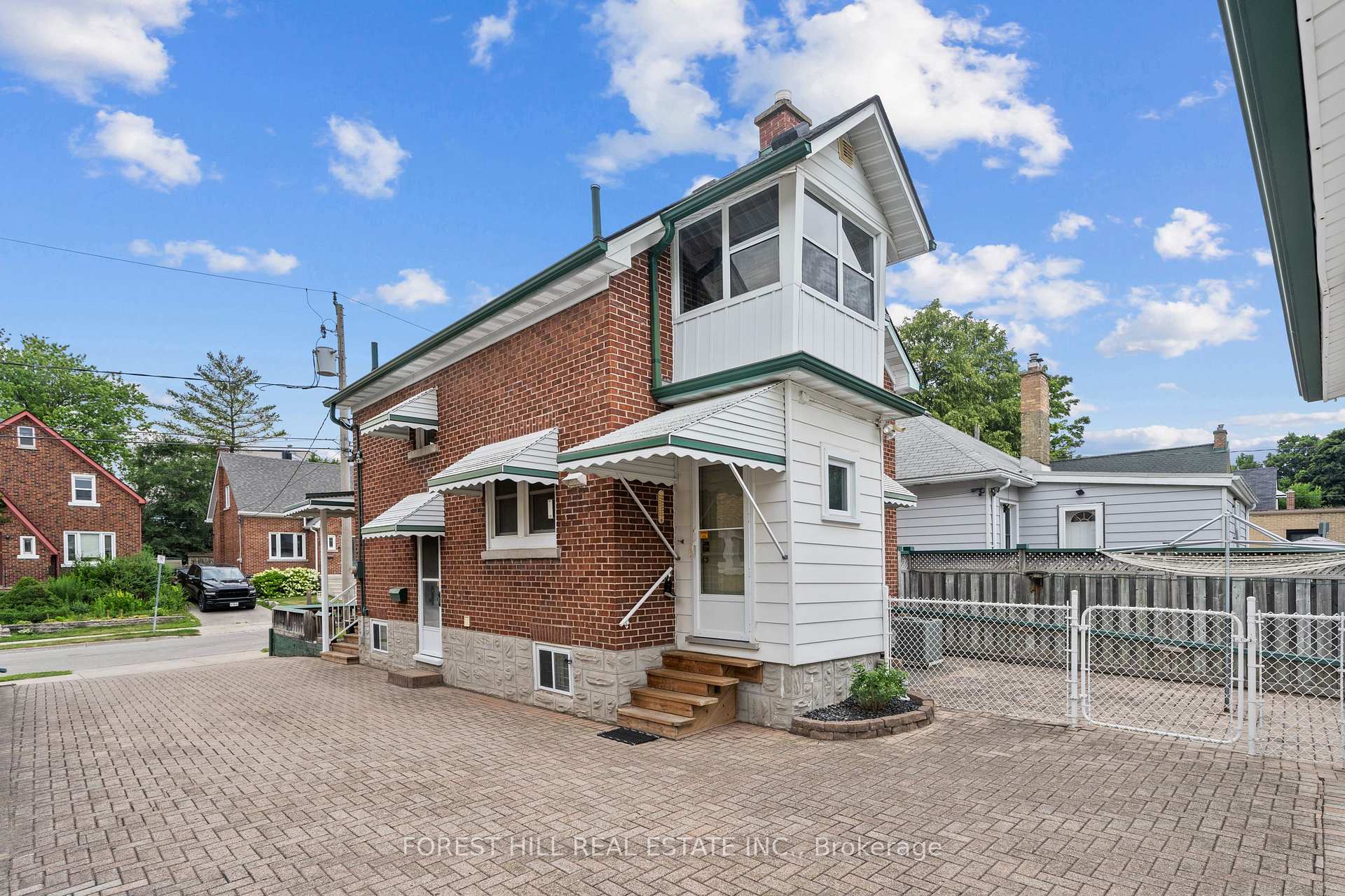 Photo 27 of 188 Wentworth Avenue, Kitchener, St. Marys Hospital — HOMEH