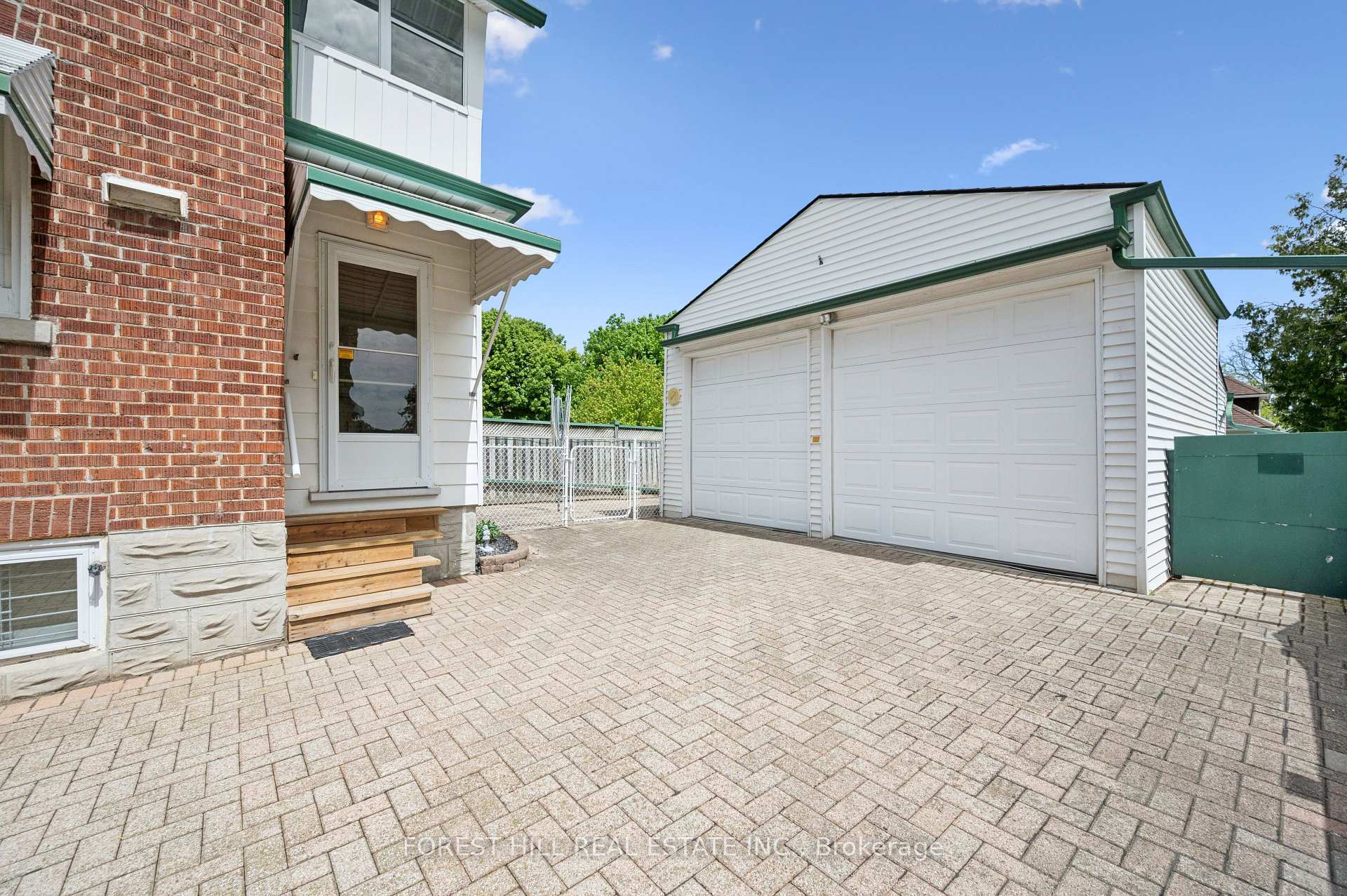 Photo 28 of 188 Wentworth Avenue, Kitchener, St. Marys Hospital — HOMEH