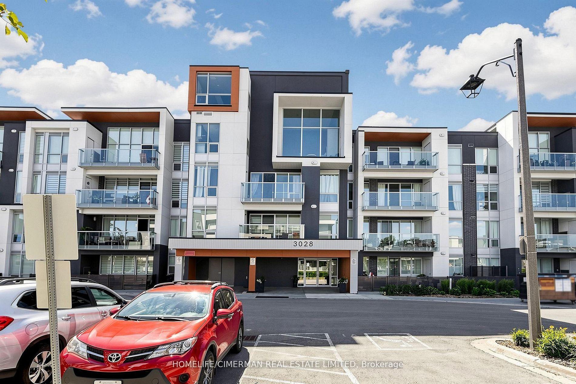 Photo 2 of Unit 113, 3028 Creekshore Common, Oakville, Rural Oakville — HOMEH