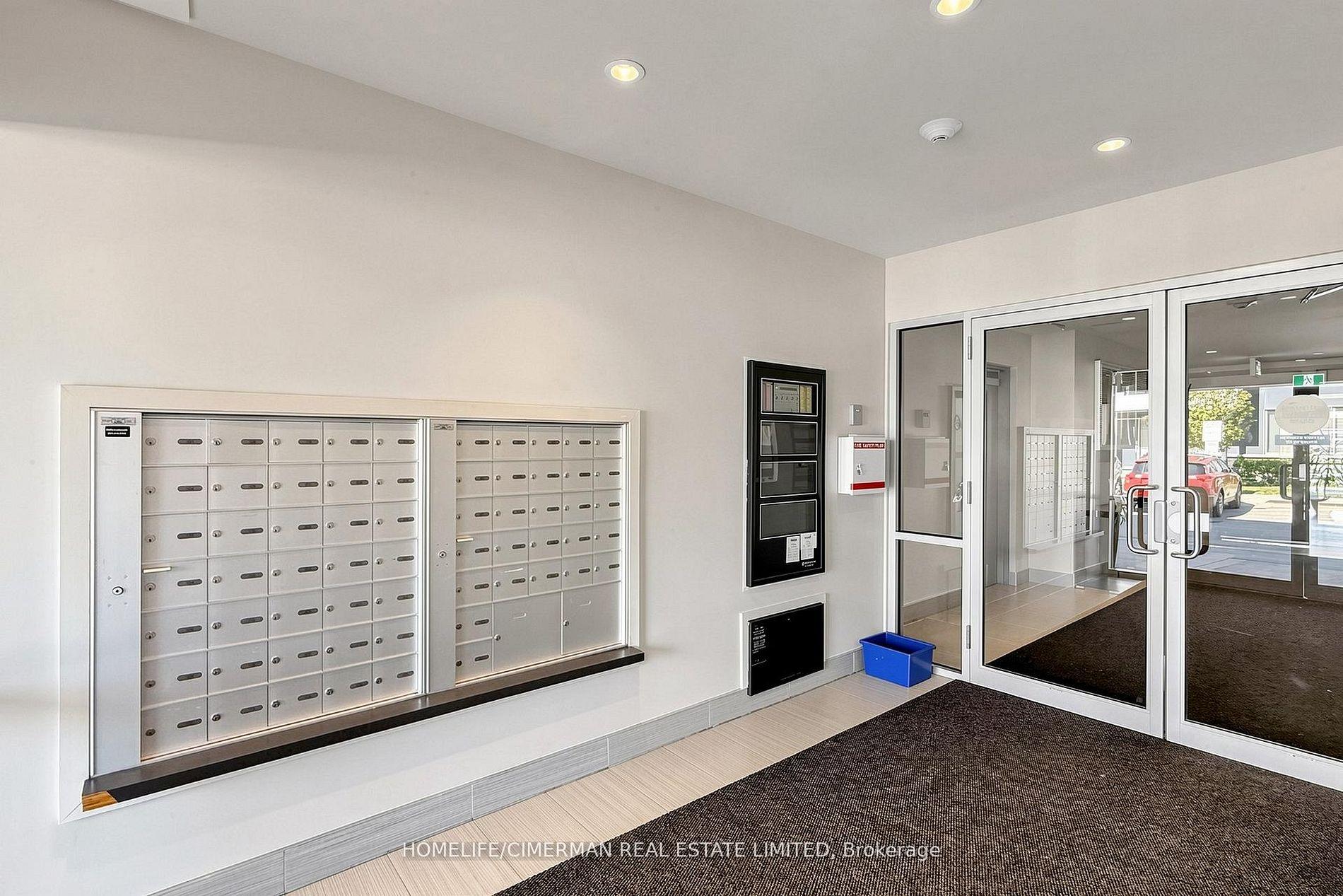Photo 8 of Unit 113, 3028 Creekshore Common, Oakville, Rural Oakville — HOMEH