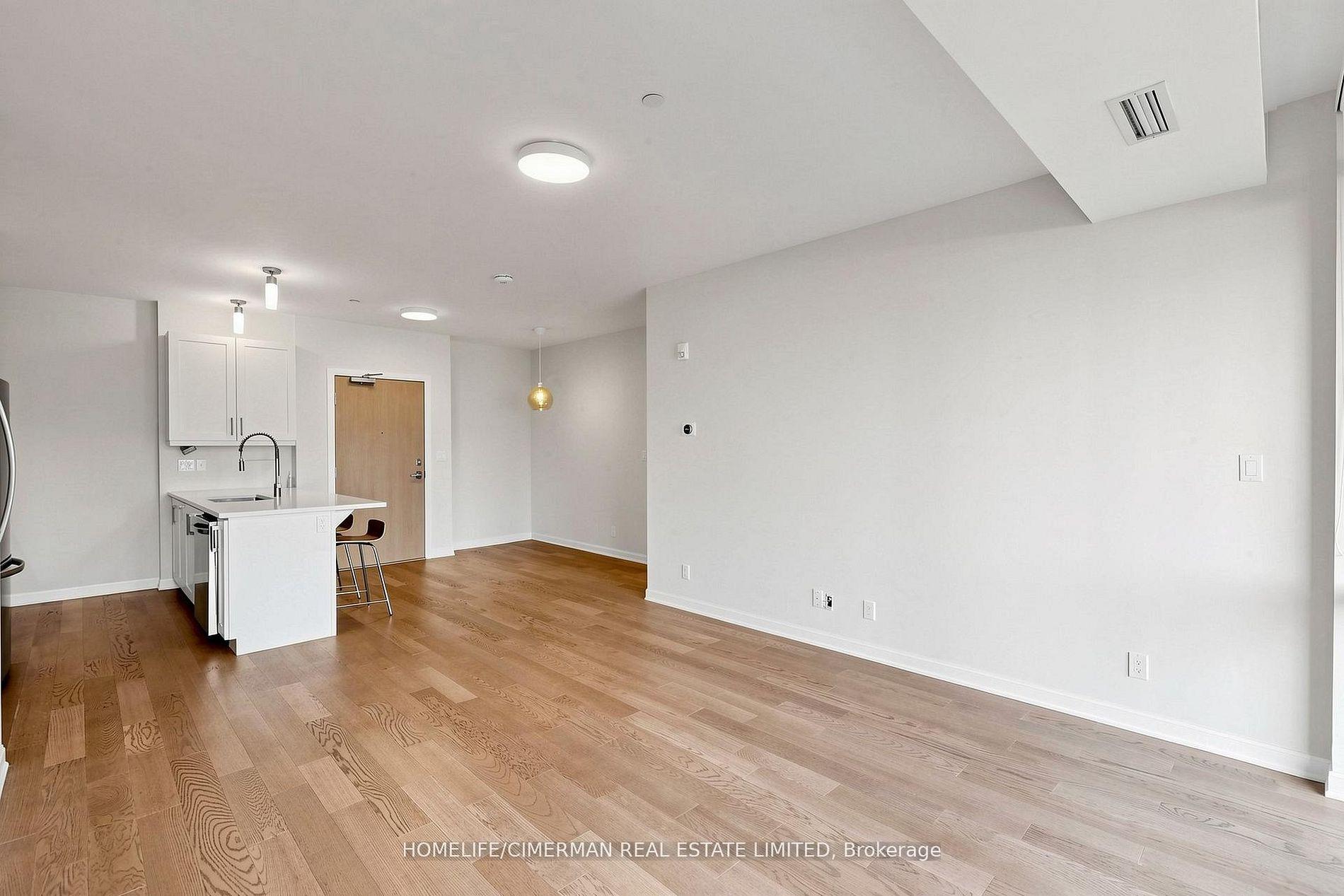 Photo 12 of Unit 113, 3028 Creekshore Common, Oakville, Rural Oakville — HOMEH