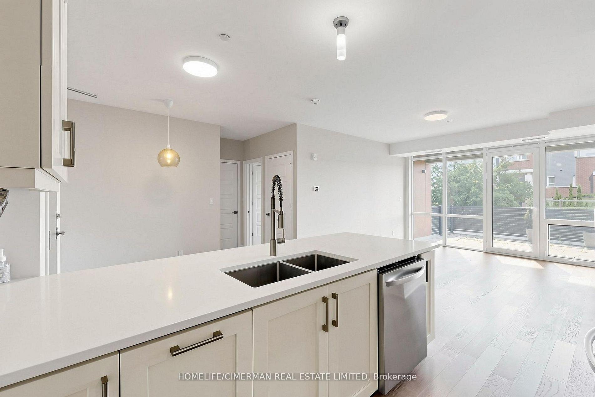 Photo 21 of Unit 113, 3028 Creekshore Common, Oakville, Rural Oakville — HOMEH